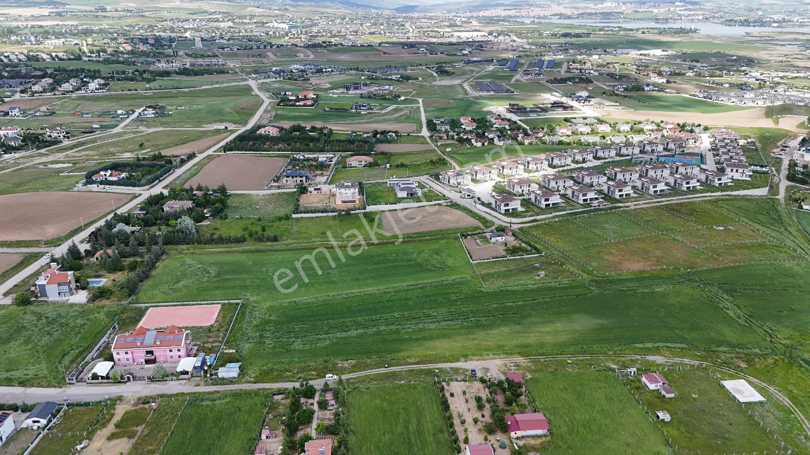 Hacılarda Güzel Konumda 1500m2 0.15 Emsal Arsa Karadeniz Emlakta - Görsel 10