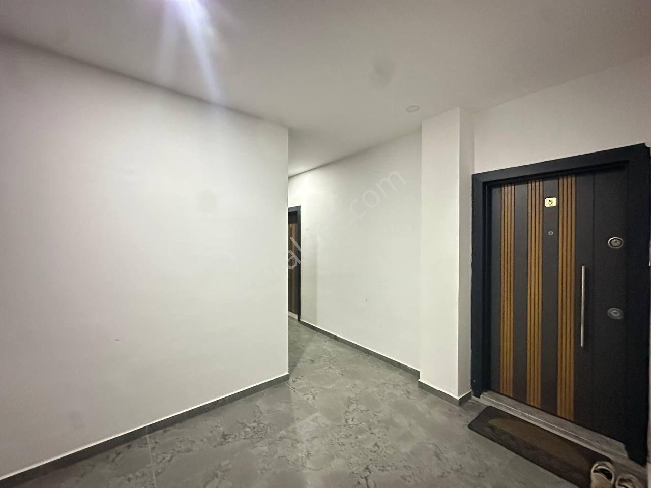 Alanya Şehir Merkezinde Kiralık Eşyalı Site İçi 2+1 Daire - Görsel 16