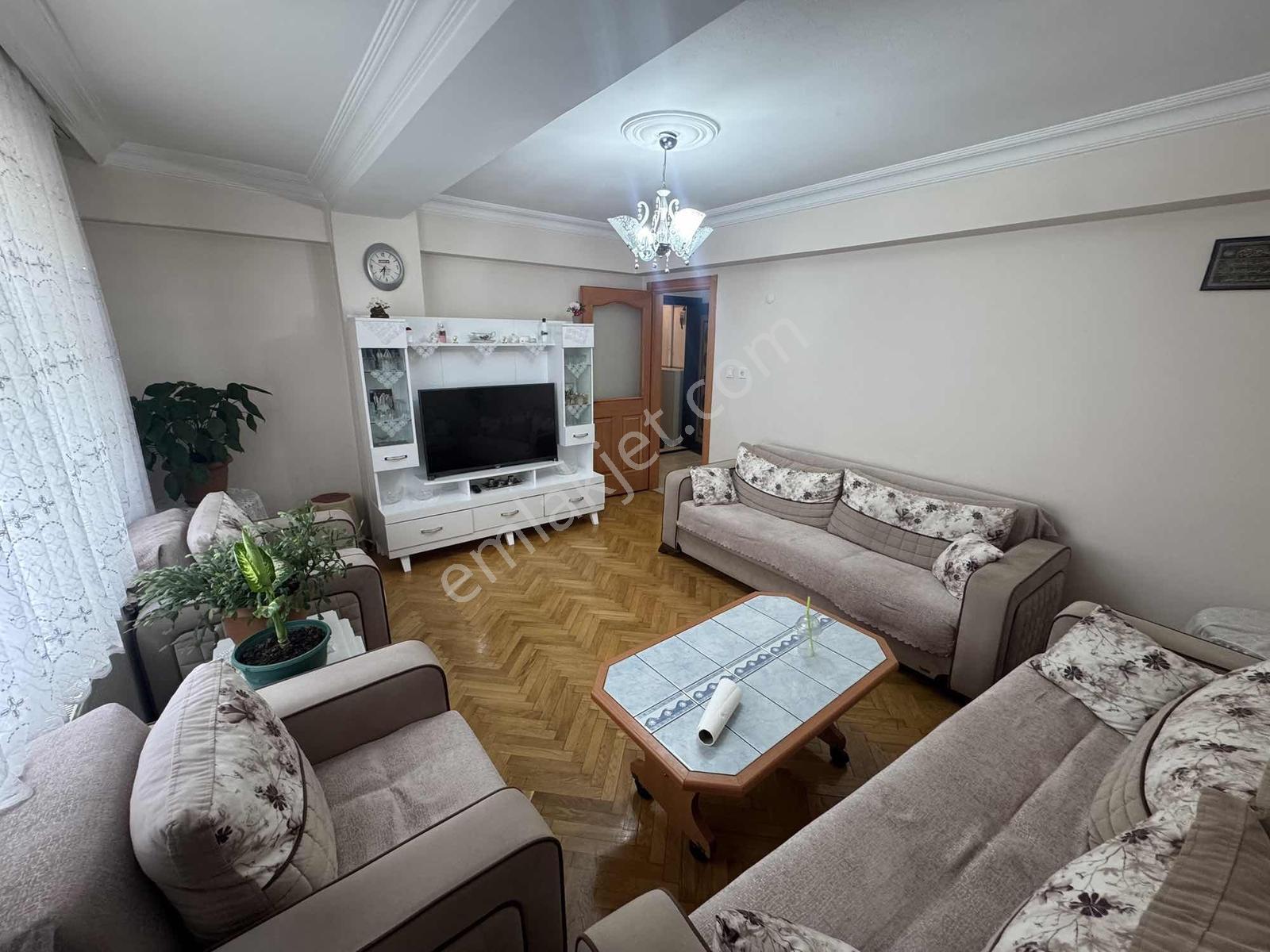 Atatürk Mahallesi Salı Pazarında 2+1 Krediye Uygun 110m² 1.kat - Görsel 18