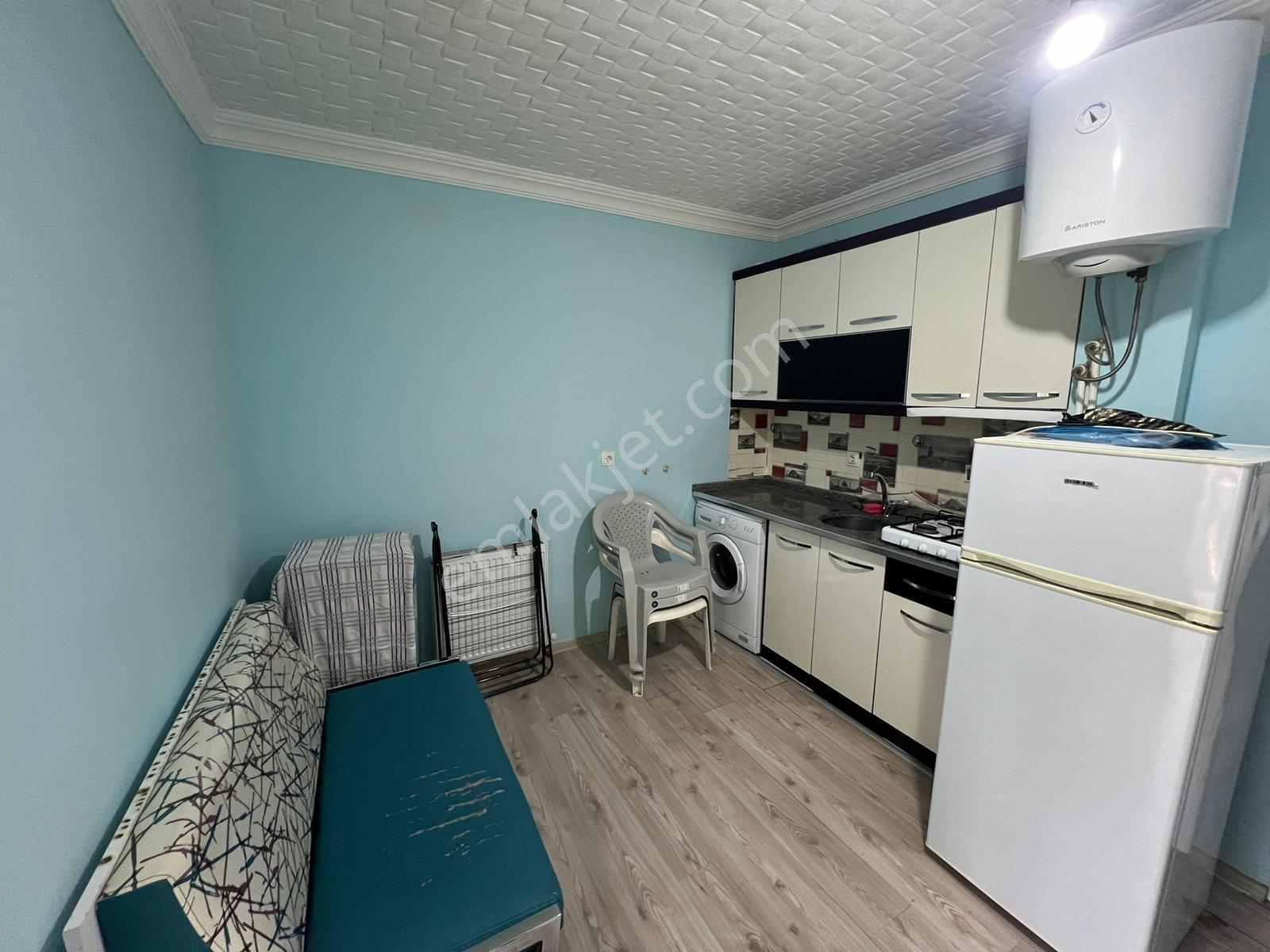 Fatih Mahallesi Adliye Üzerinde Satılık 2+1 Arakat Apart Daire