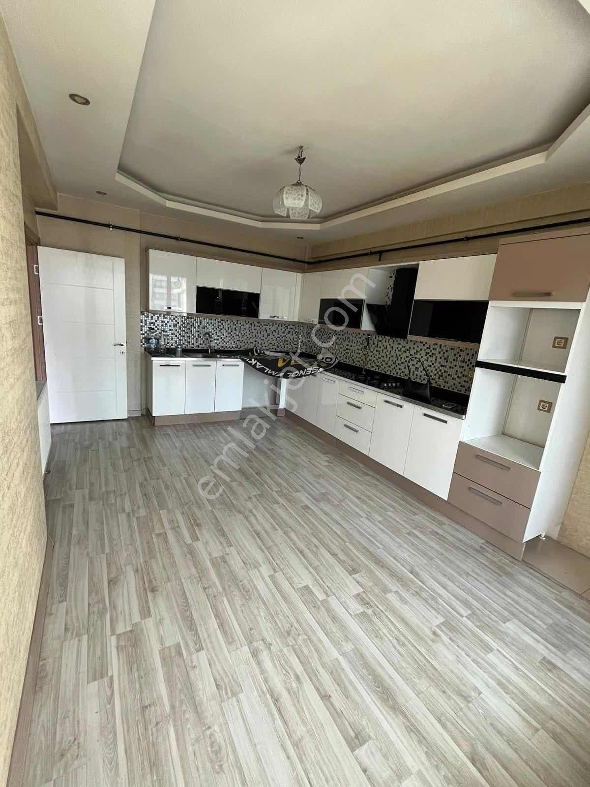 Nevruz Caddesi Üzeri Cadde Cephesi 3+1 Lüks Daire - Görsel 21