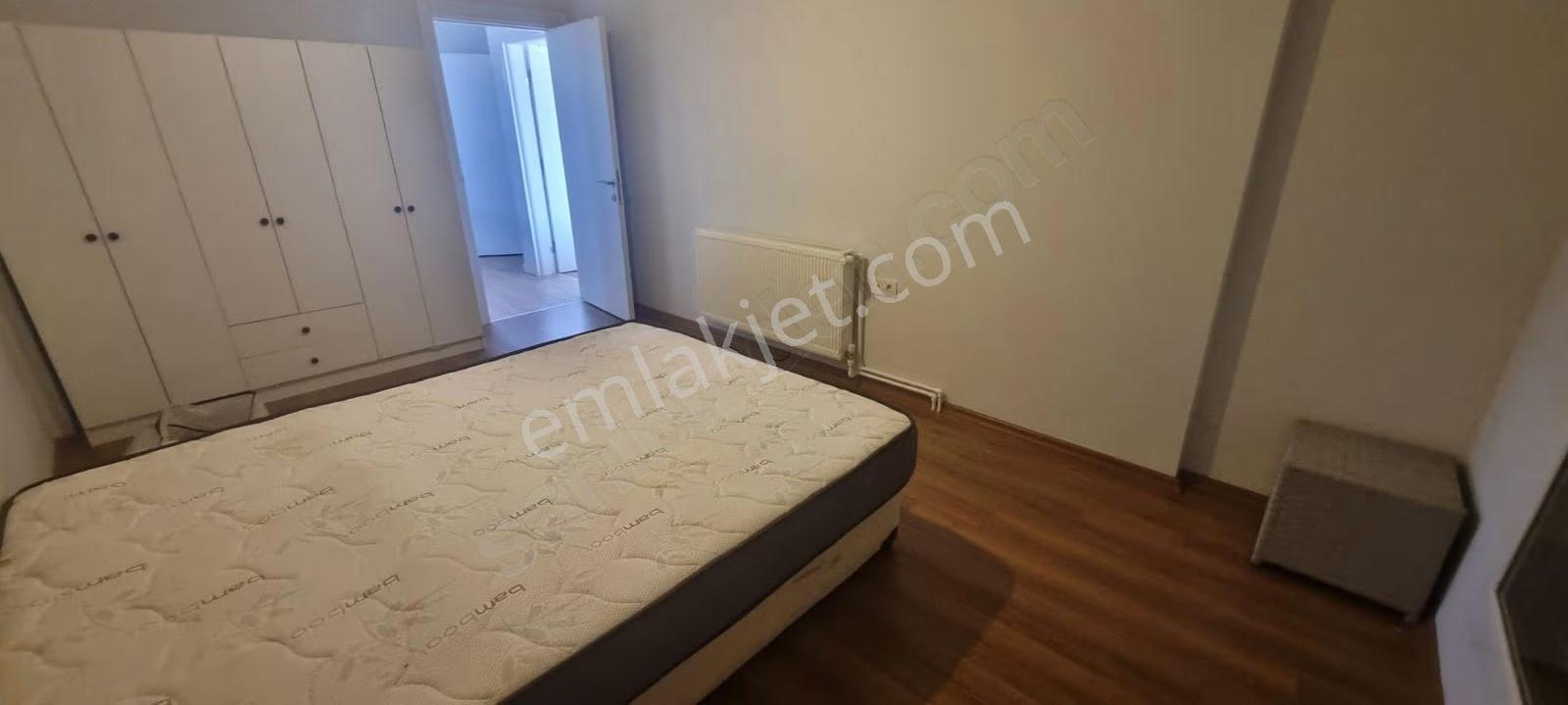 Yenifoça'da Eşsiz Deniz Manzaralı Müstakil Tripleks Villa - Görsel 10