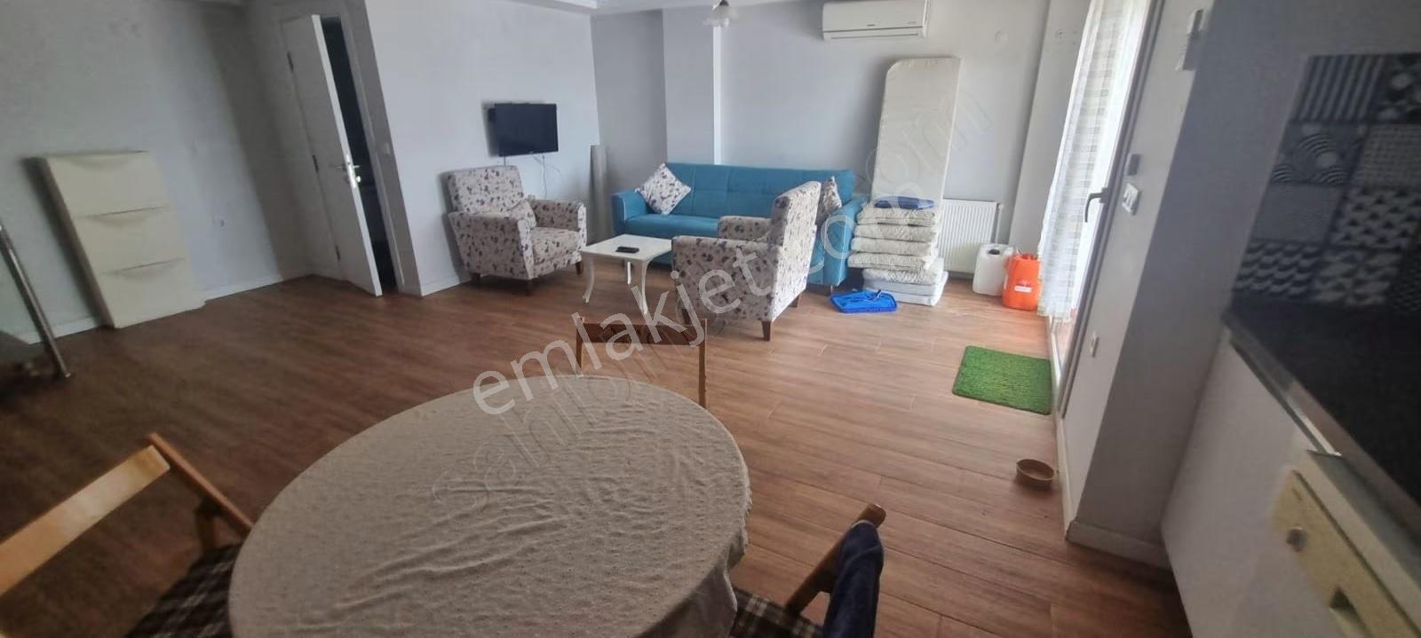 Yenifoça'da Eşsiz Deniz Manzaralı Müstakil Tripleks Villa - Görsel 6