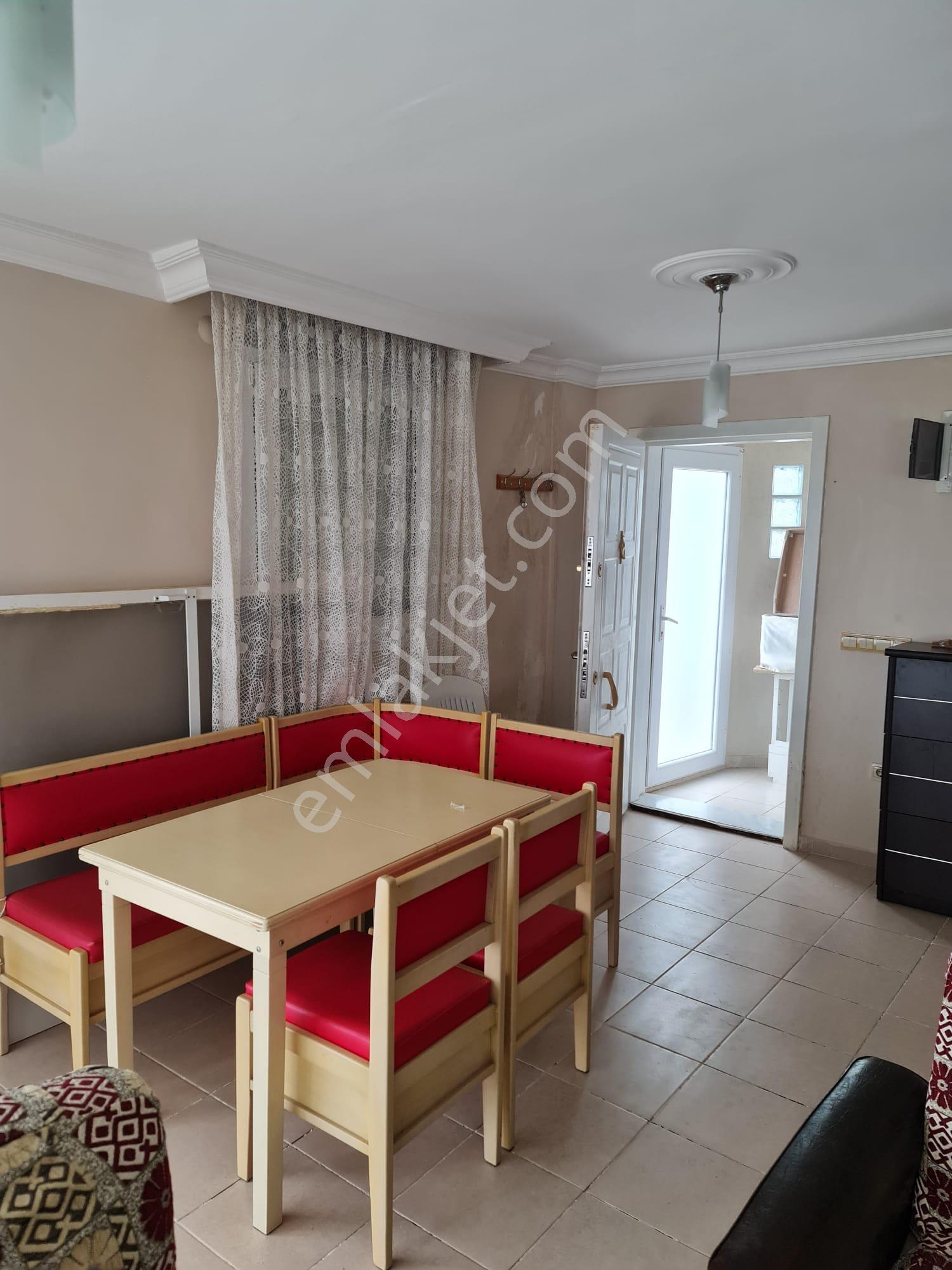 Seferihisar Akarca'da Havuzlu Sitede Satılık 4+1 Dubleks Villa - Görsel 18