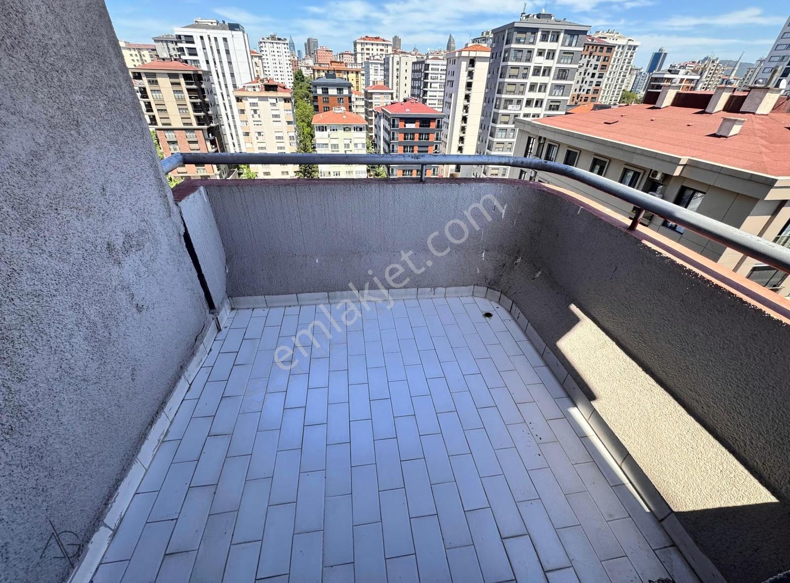 Atölyeden Erenköy Minibüste 150m2 Net 4+1 Kiralık Boş Daire - Görsel 3