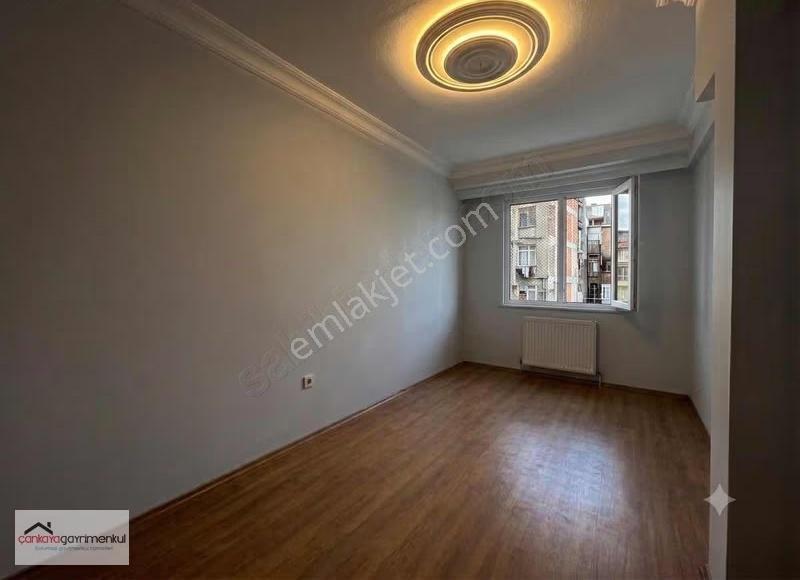 Halkalı Merkez'de 3+1 İskanlı Kat Mülkiyetli 110m2 Daire!! - Görsel 19