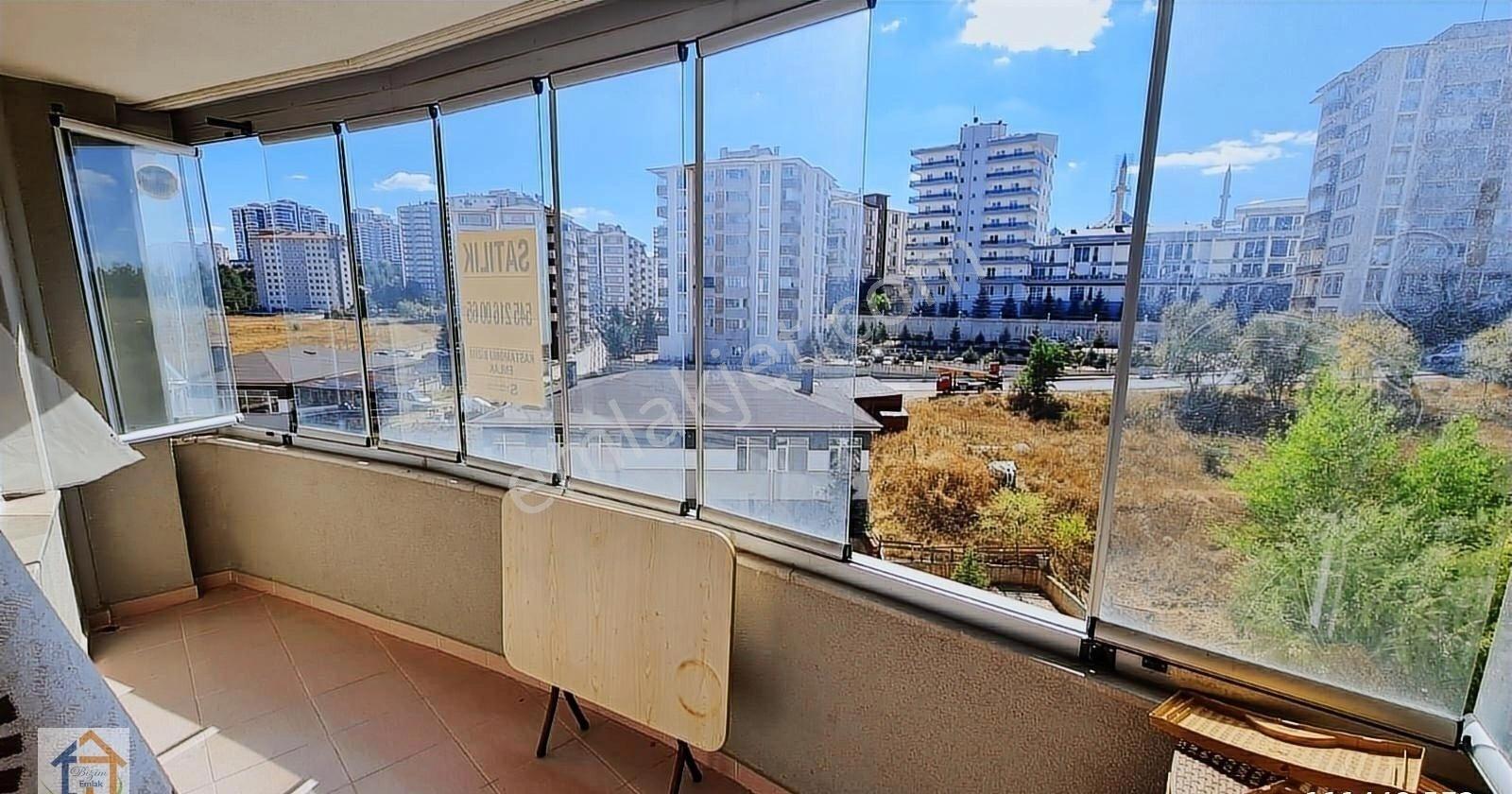 Bizim Emlaktan Kuzeykent Efe Kentte Ara Kat Satılık 3+1 - Görsel 15