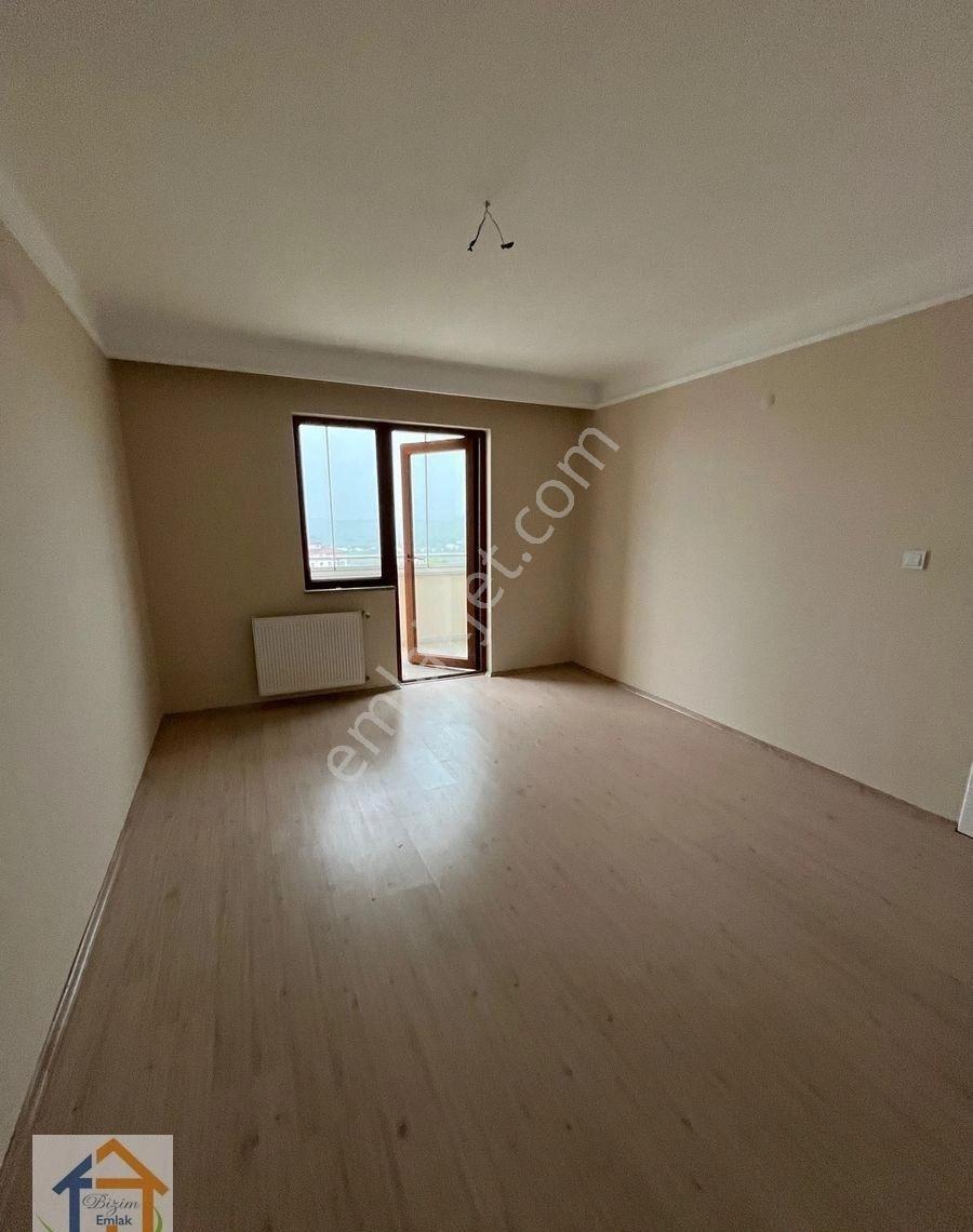 Akkent Sitesinde Ara Kat Kilerli Ebeveyn Banyolu 155 M2 3+1 - Görsel 18