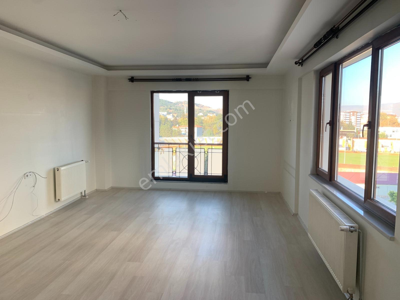 Tokat Stadyumunun Tam Karşısında Arakat Lüks Sitede 4+1manzaralı - Görsel 21