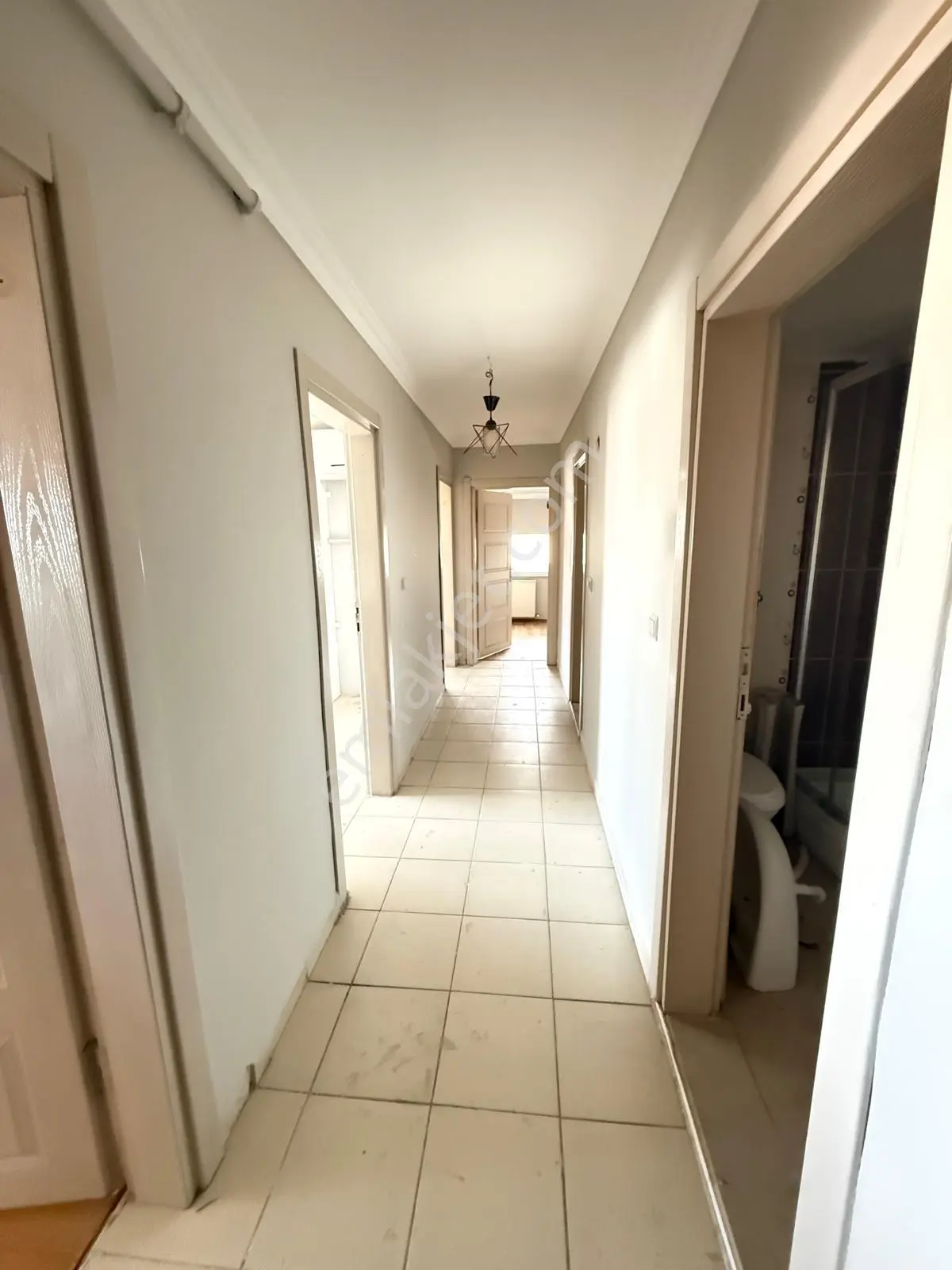Cerrahpaşa Emlaktan Esenyurt Mehterçeşmede Teraslı Şehir Manzaralı 2+1 Kiralık Daire - Görsel 5