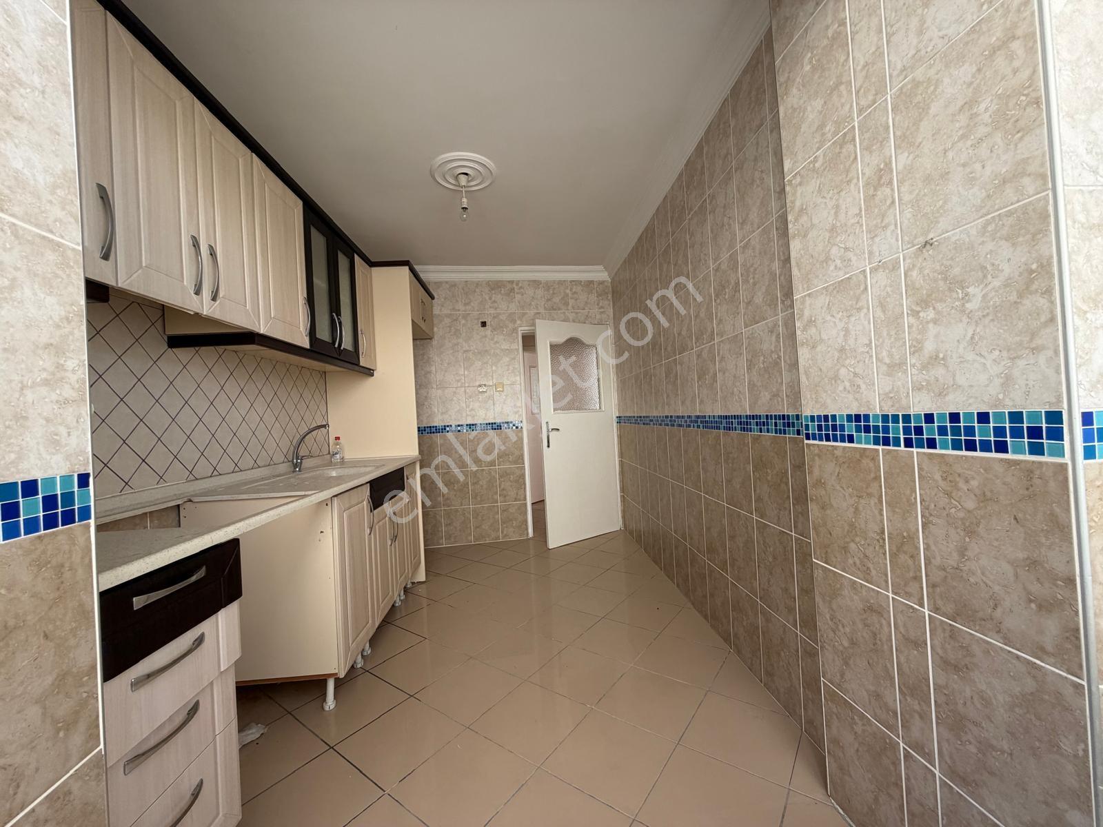 Çorlu Muhuttinde 2+1 Ara Katta Okul Market Eczane Yanı Başında - Görsel 15