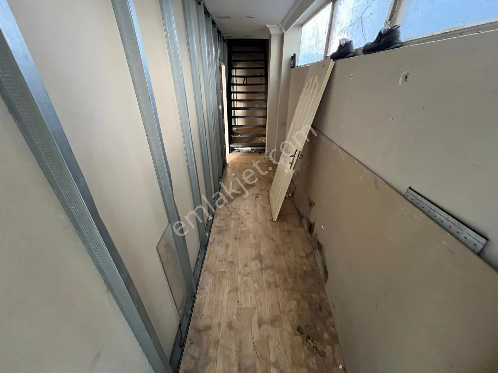 Pegaas'tan Üniversite Mah. Asma Katlı Düz Giriş Kiralık Dükkan** - Görsel 5