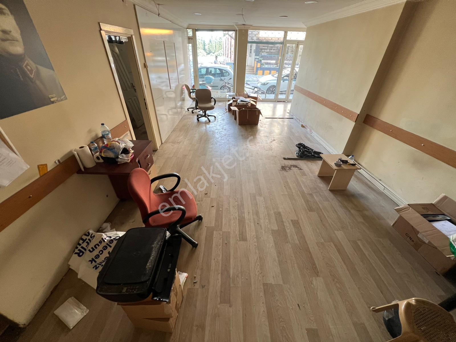 Pegaas'tan Üniversite Mah. Asma Katlı Düz Giriş Kiralık Dükkan** - Görsel 9