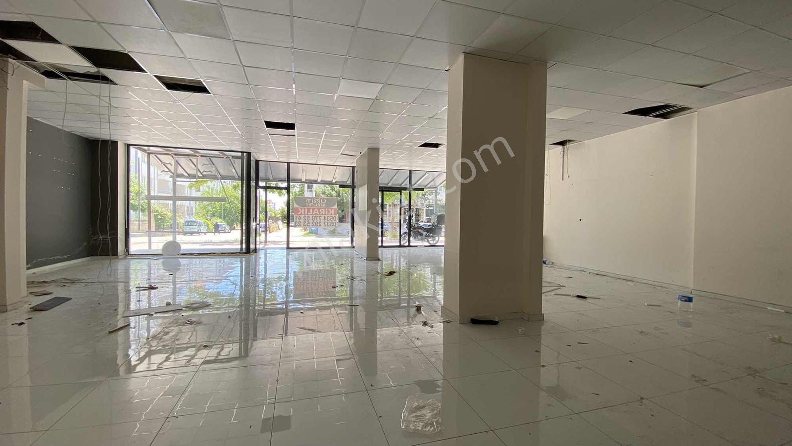 Ümit Emlak|sürsürü/ana Cadde Üzeri İşlek Lokasyon 220m2 Kiralık - Görsel 4