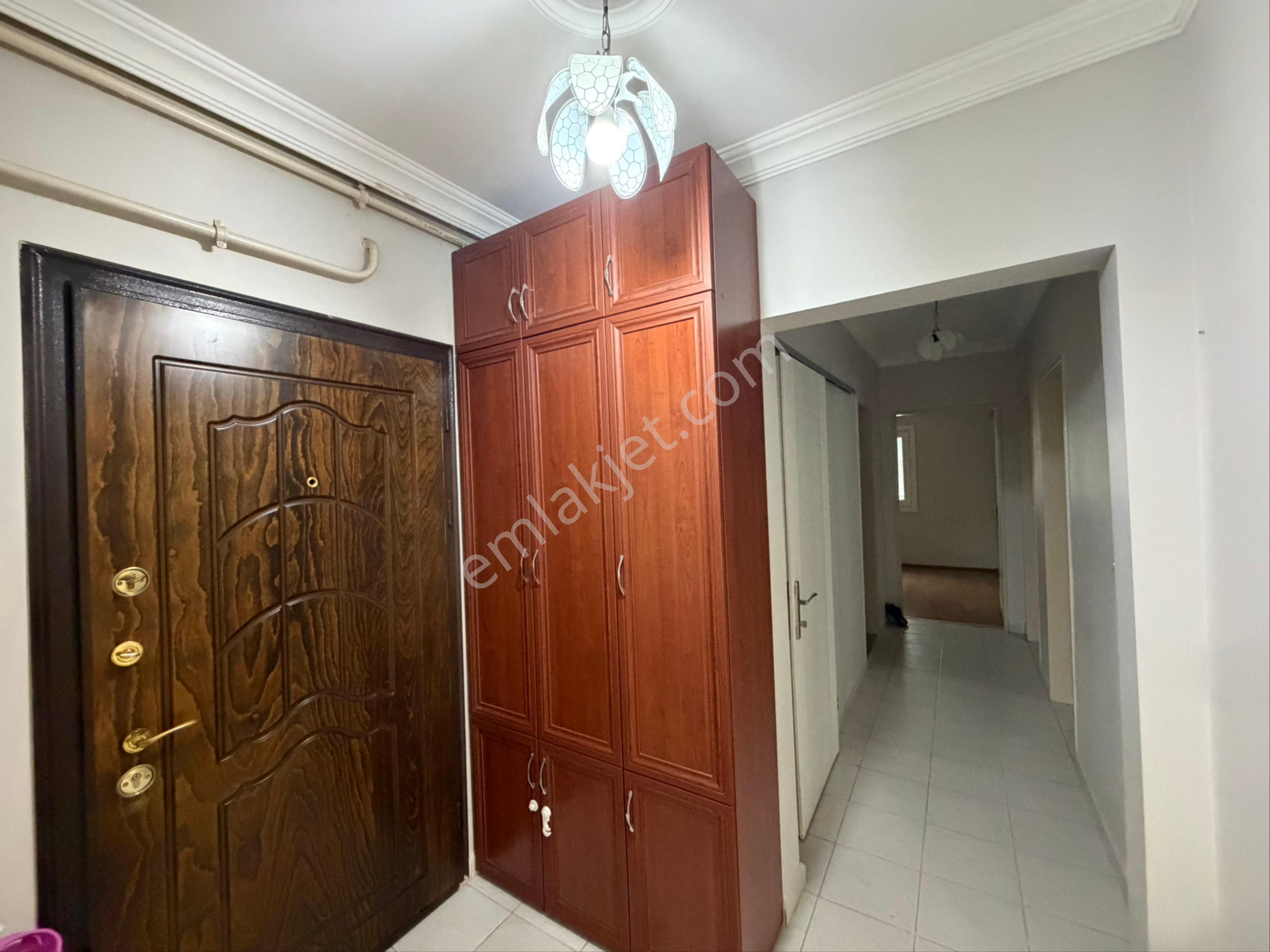 Remax Mavi Den Toki İlköğretim Yanında Arakat 3+1 Ferah Daire - Görsel 11