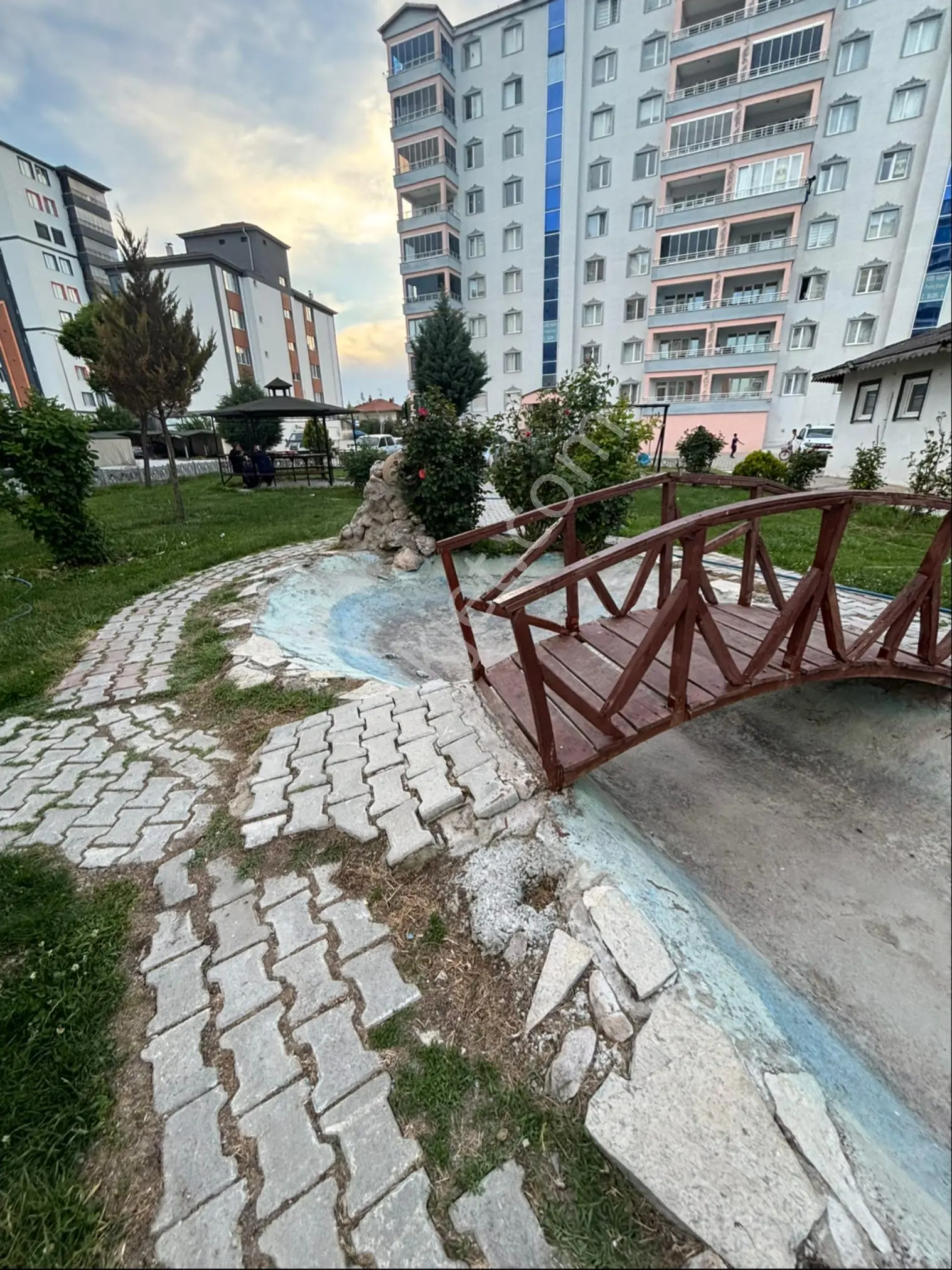 Güngör Emlaktan Güzelyurt Mahallesi Prestijevlerinde Satılık Daire - Görsel 2