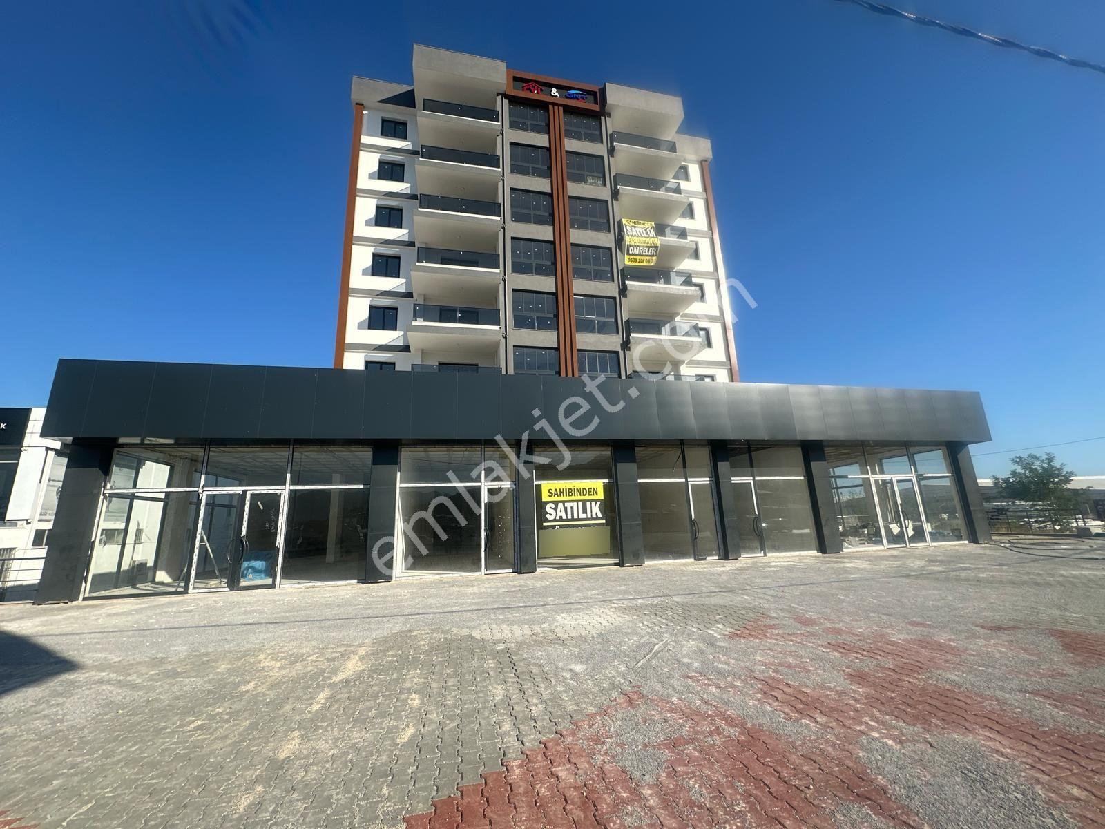 Cadde'de Satılık İşyeri - Görsel 3