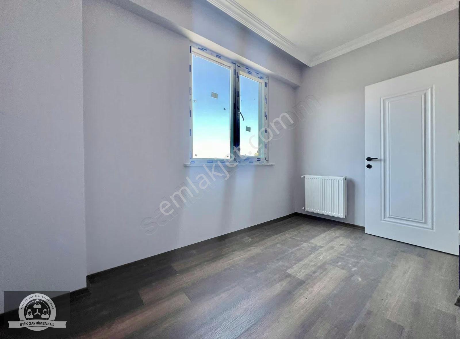 Ahmet Yesevi Mah. Kiralık 4+1 Çatı Dubleks Daire - Görsel 9
