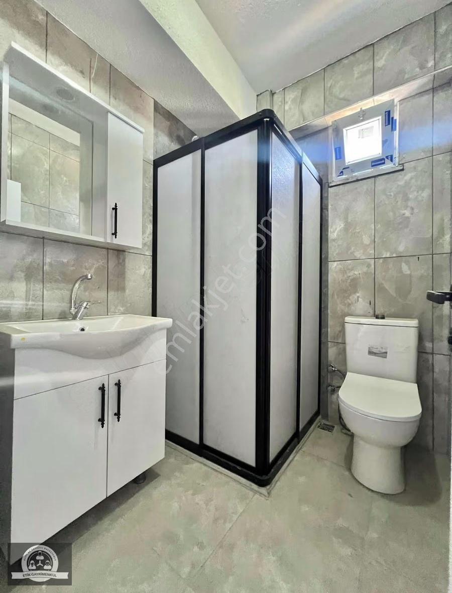 Ahmet Yesevi Mah. Kiralık 4+1 Çatı Dubleks Daire - Görsel 18