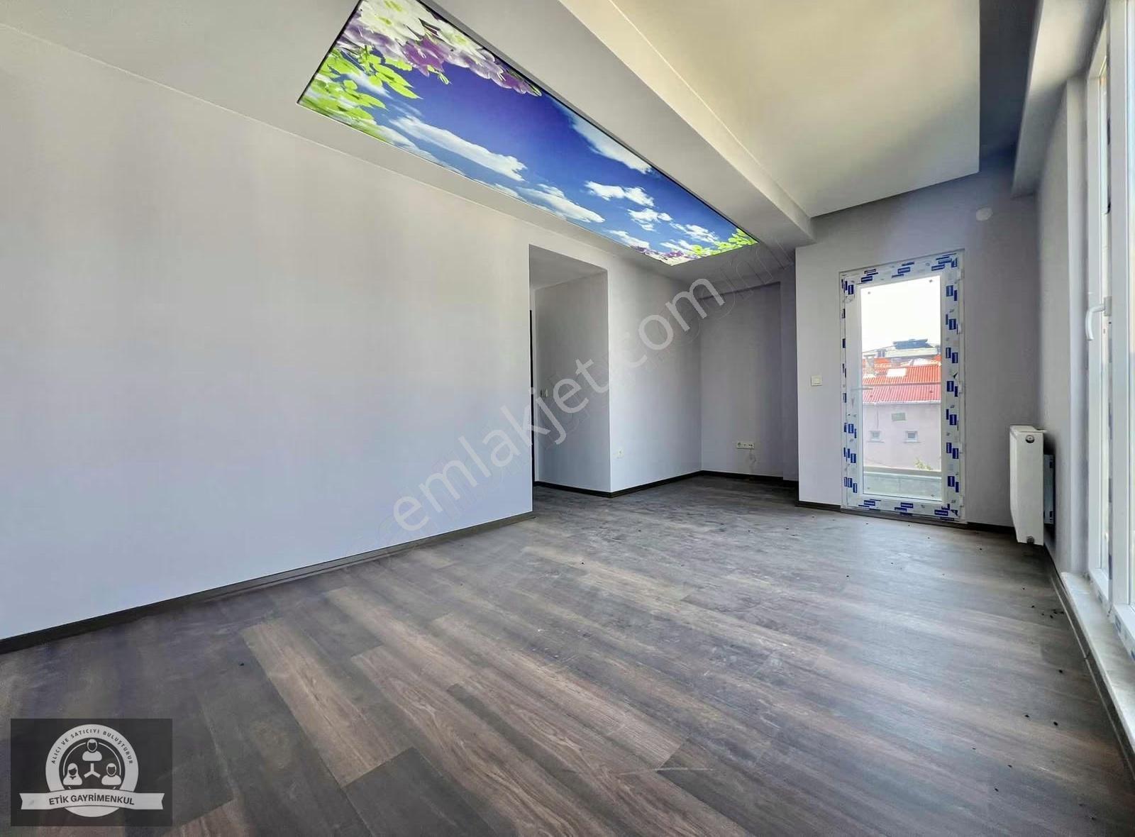 Ahmet Yesevi Mah. Kiralık 4+1 Çatı Dubleks Daire - Görsel 5
