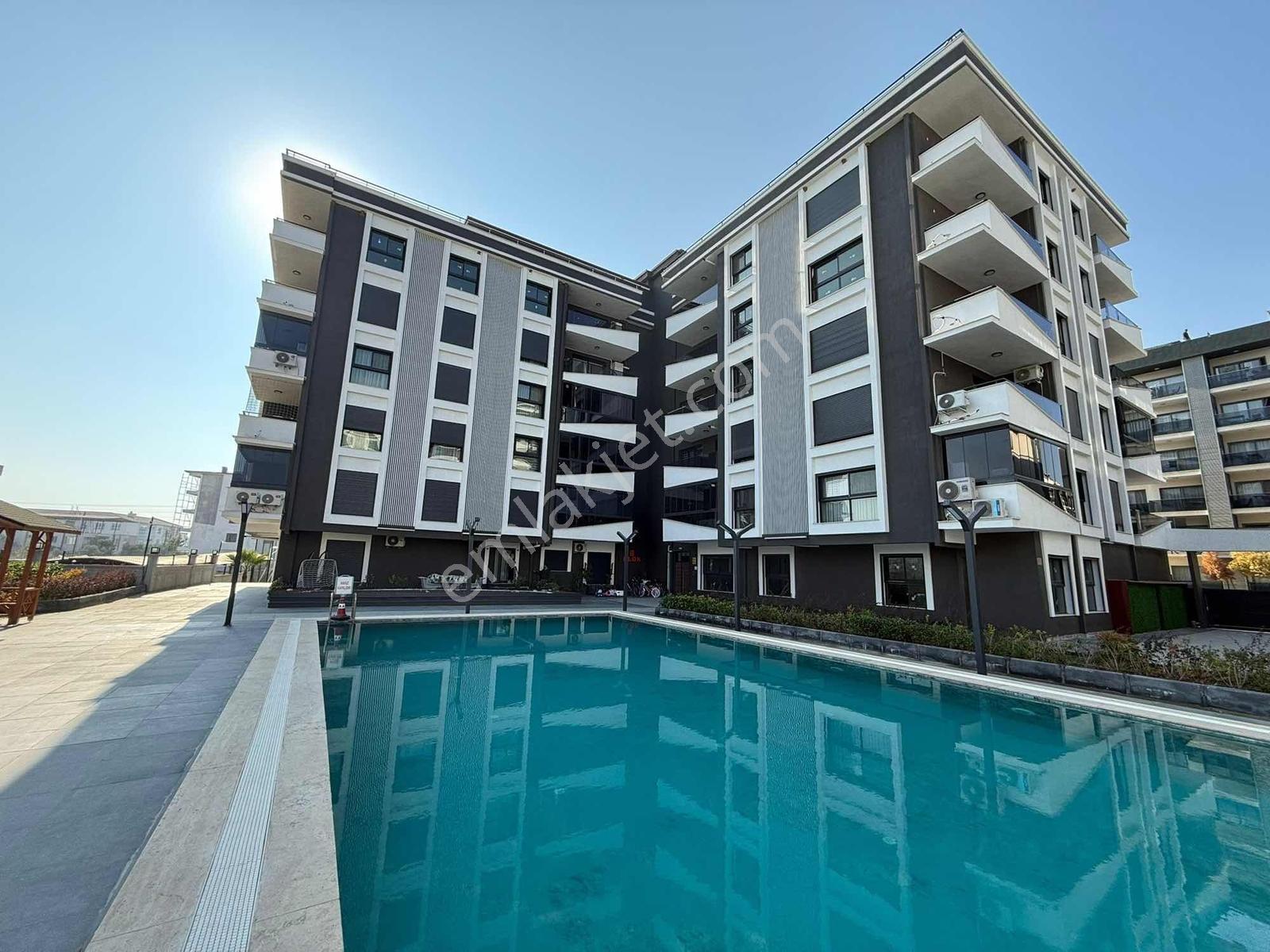 Yedieylül Mah. 80m² 2+1 Geniş Arakat Havuzlu Site Kapalı Otopark - Görsel 21