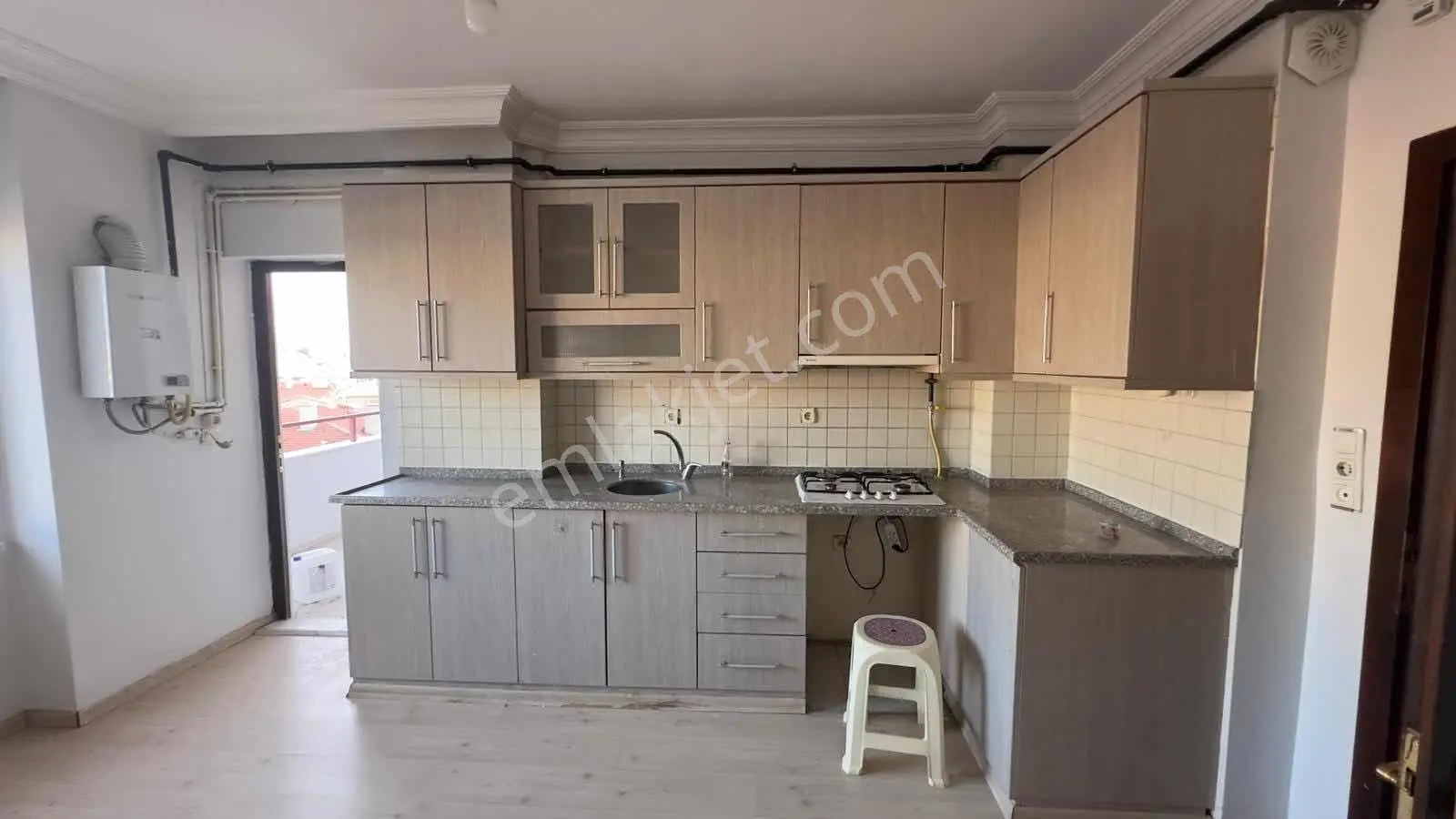 Niğde Çarşı Merkezde Kiralık 4+1 200m2 Kiralık Daire - Görsel 4