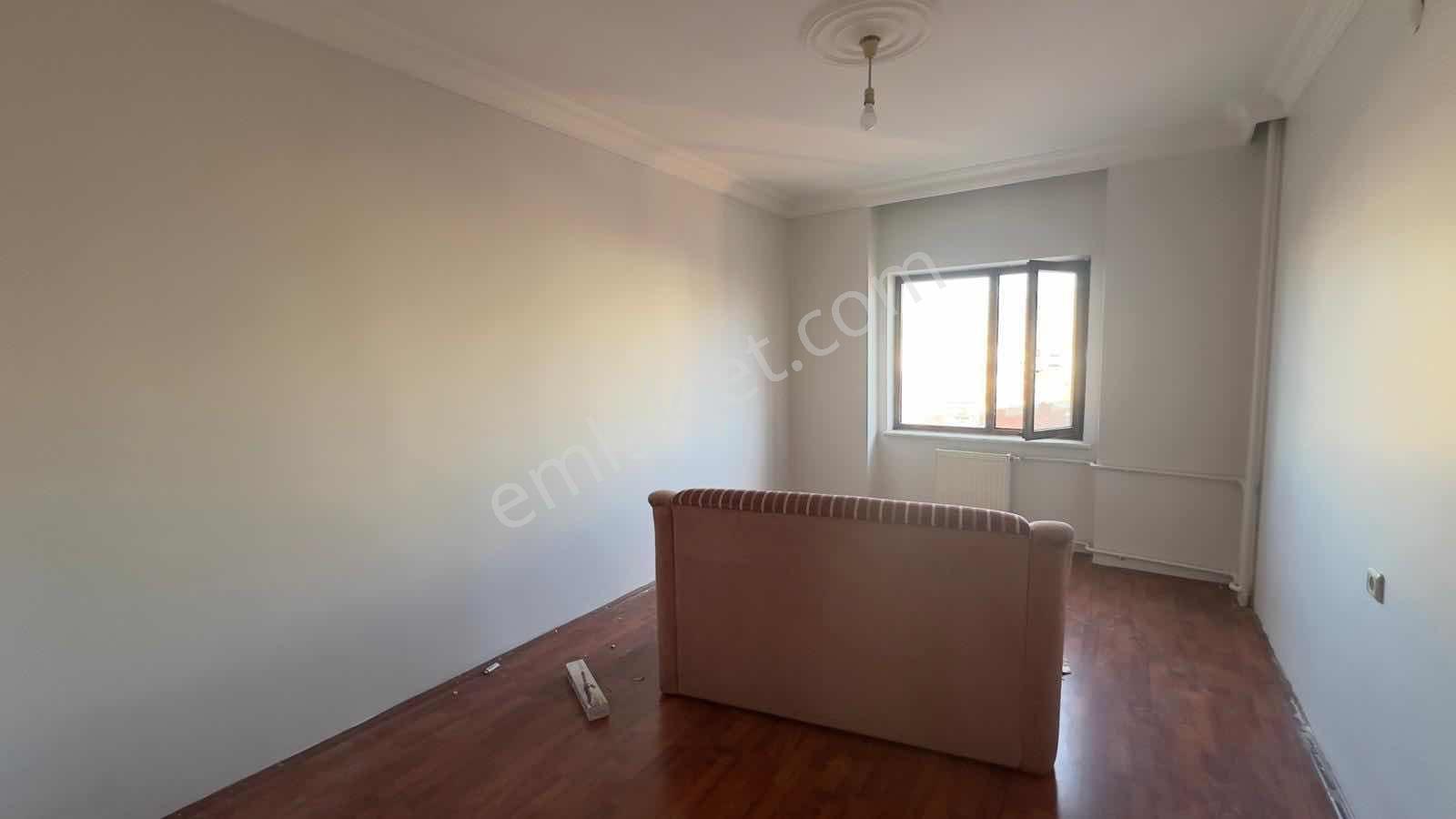 Niğde Çarşı Merkezde Kiralık 4+1 200m2 Kiralık Daire - Görsel 29