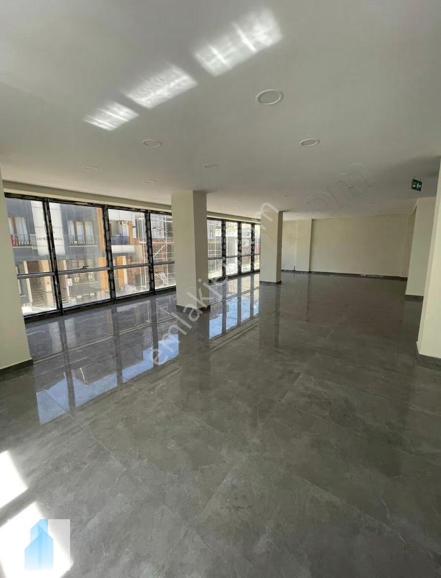Başakşehir De Satılık 250 M2 Sıfır İşyeri Birçok Sektöre Uygun - Görsel 6