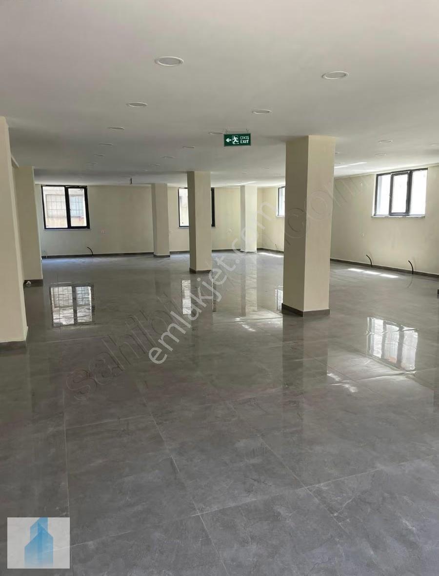 Başakşehir De Satılık 250 M2 Sıfır İşyeri Birçok Sektöre Uygun - Görsel 8
