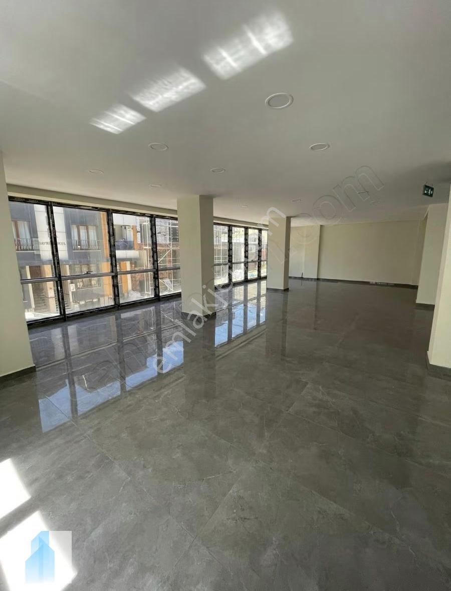 Başakşehir De Satılık 250 M2 Sıfır İşyeri Birçok Sektöre Uygun - Görsel 7