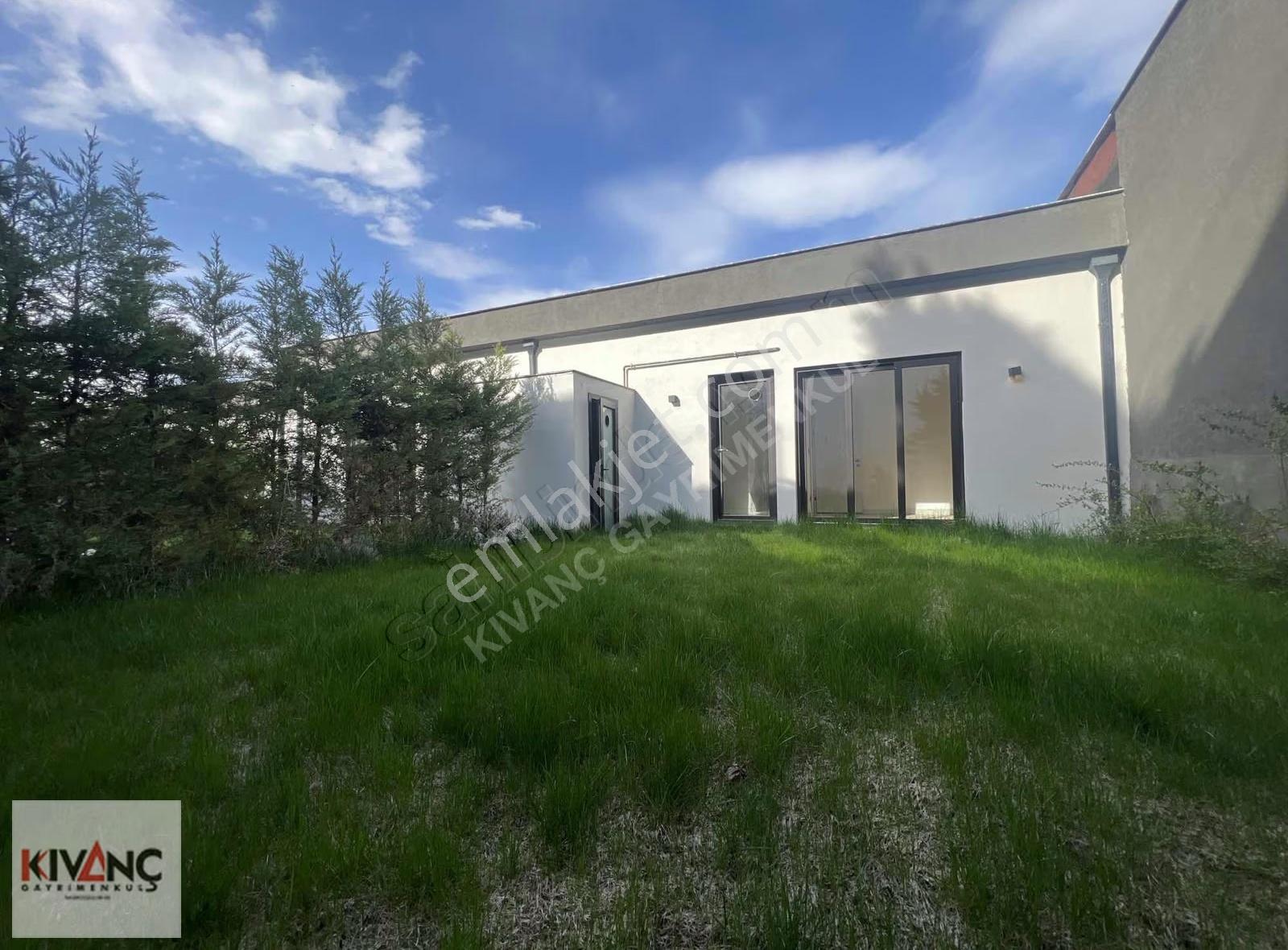 Kıvanç Gayrimenkul'den Yeşilyurtta Satılık Sıfır Muhteşem Villa - Görsel 11