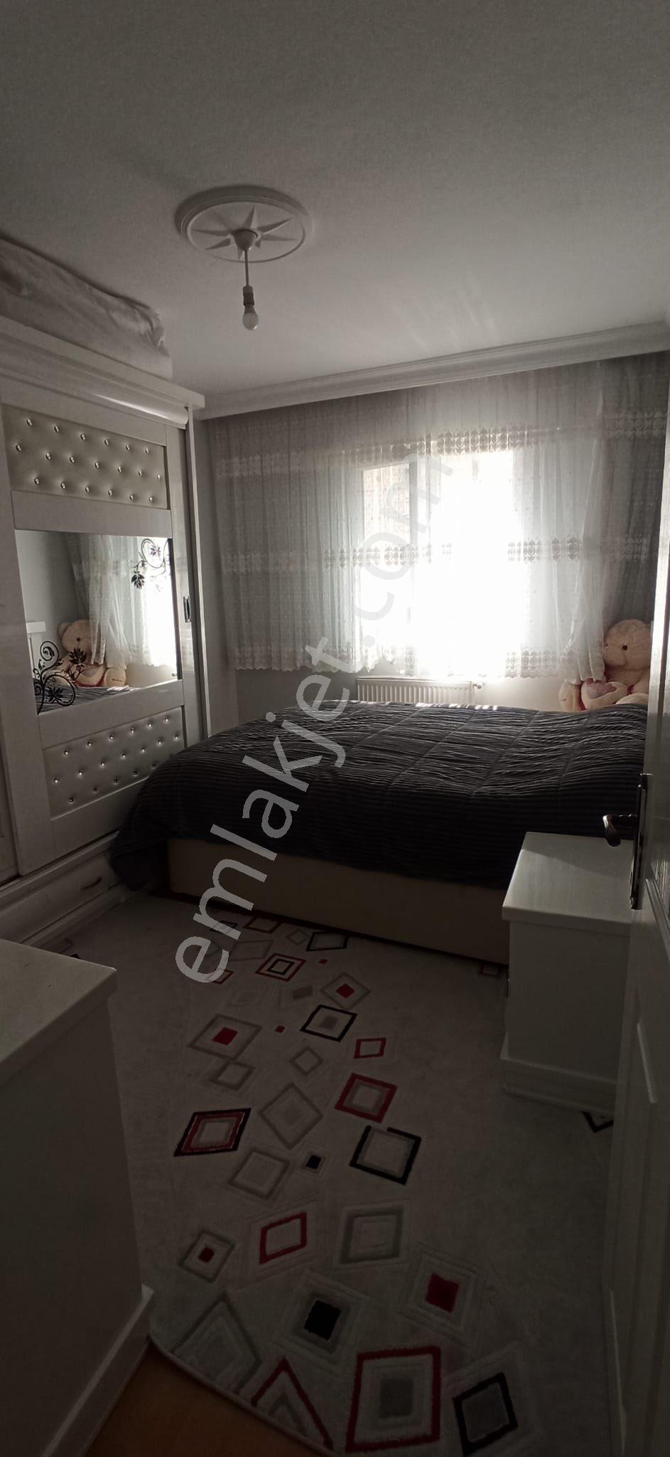 Karapürçek'te Köroğlu Parkı Yakını Cadde Üzeri Arakat Daire - Görsel 8