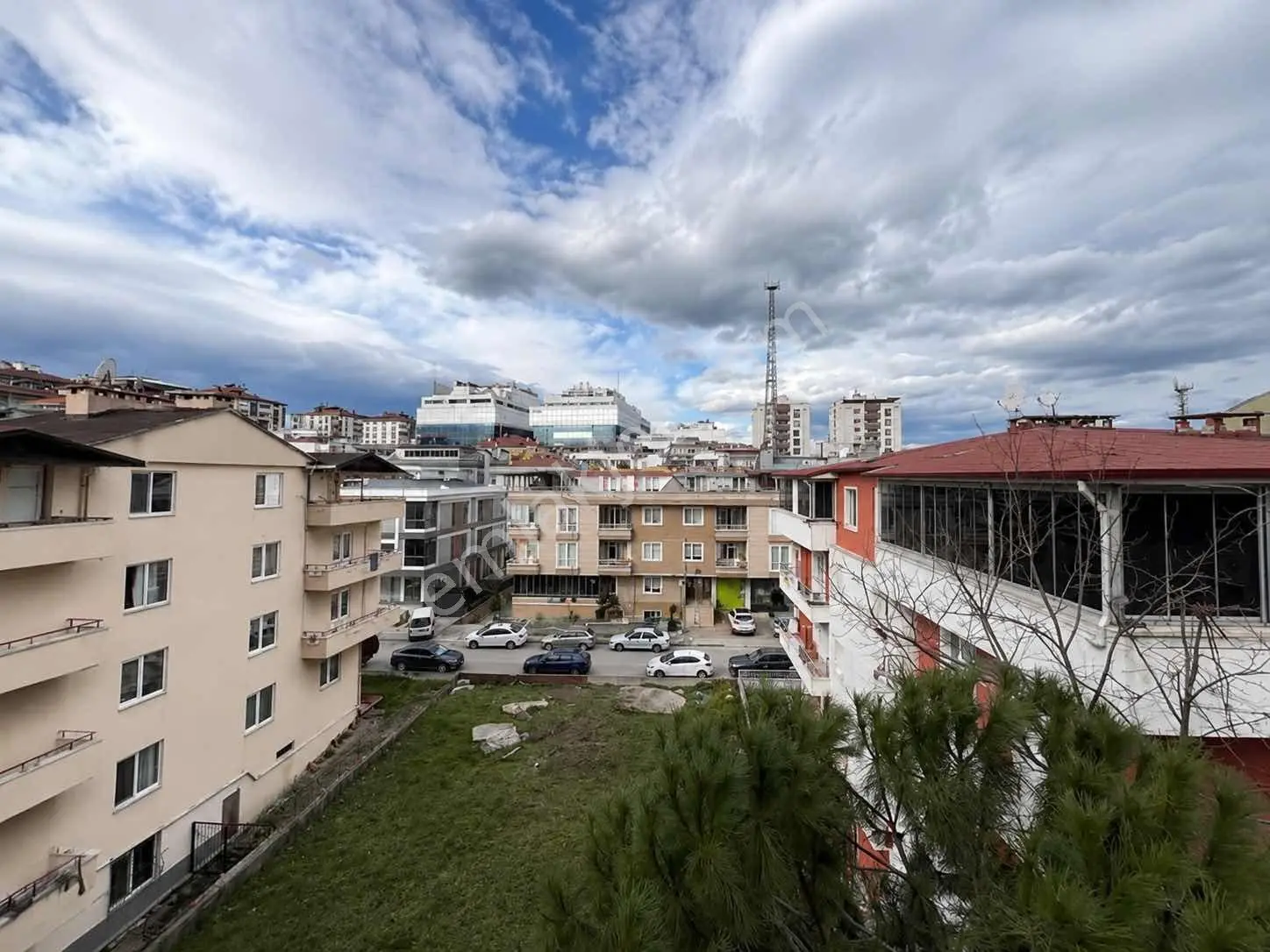 Remax Serhat/merkezi Lokasyon/130 M2 Net/kiralık Daire/ - Görsel 2