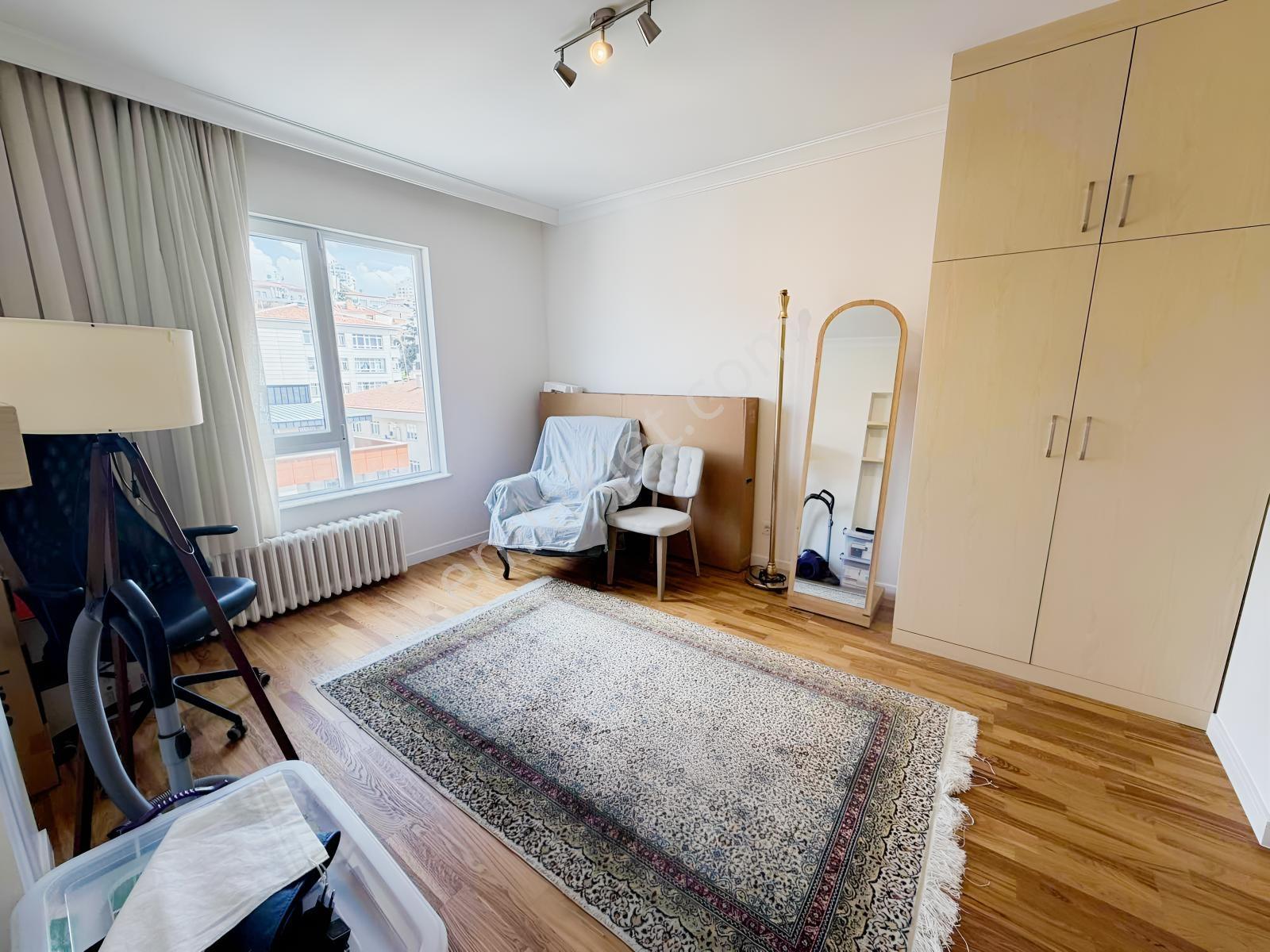 Gop Mesa Güneş Sitesinde Komple Yenilenmiş Satılık 3+1 Daire - Görsel 21
