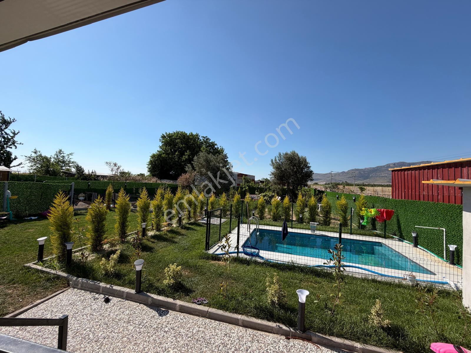800m2 Tarla İçerisinde 2+1 Havuzlu Müstakil Ev - Görsel 10