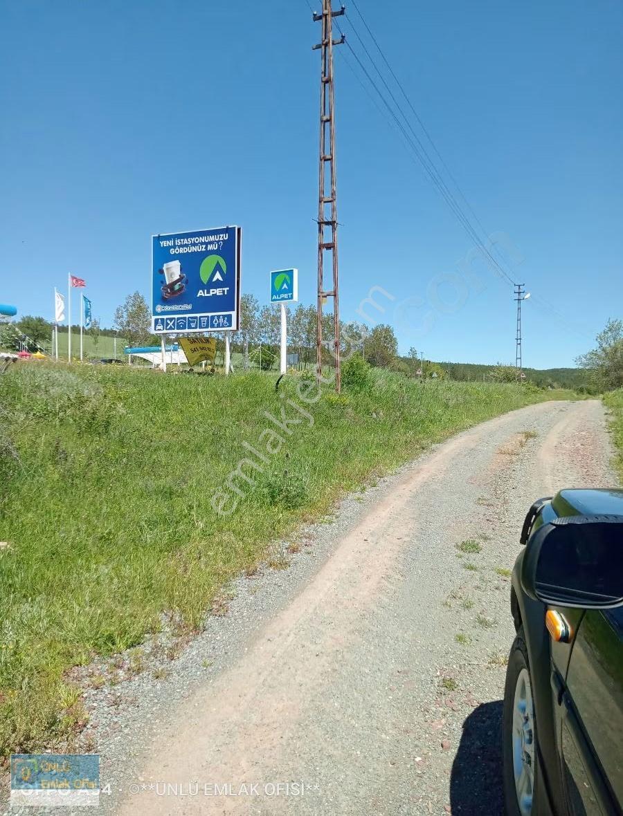 Ünlü Emlaktan Kanlıgöl Dağyolu Mevkiinde Caddede Yatırım Fırsatı - Görsel 15