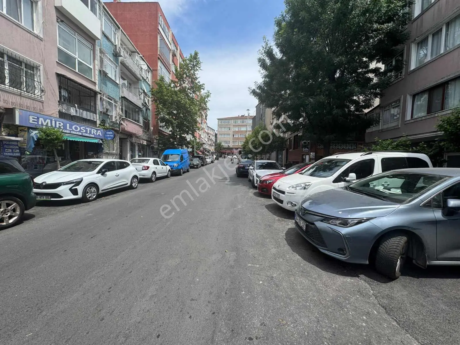 Ecem Emlaktan Silivrikapı Caddesinde 40m2 Dükkan