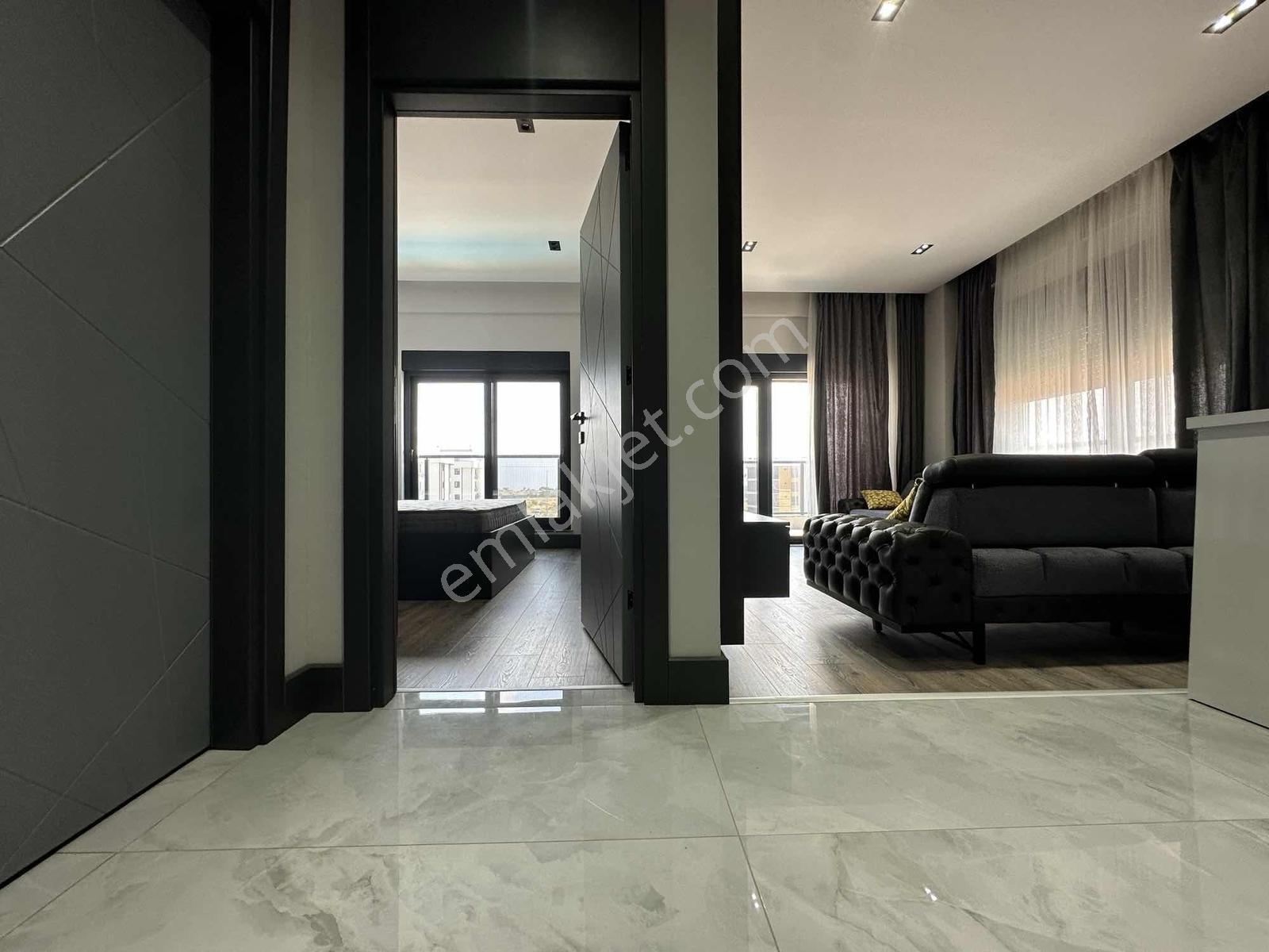 Deniz Manzaralı Full Eşyalı Kiralık 1+1 - Görsel 20