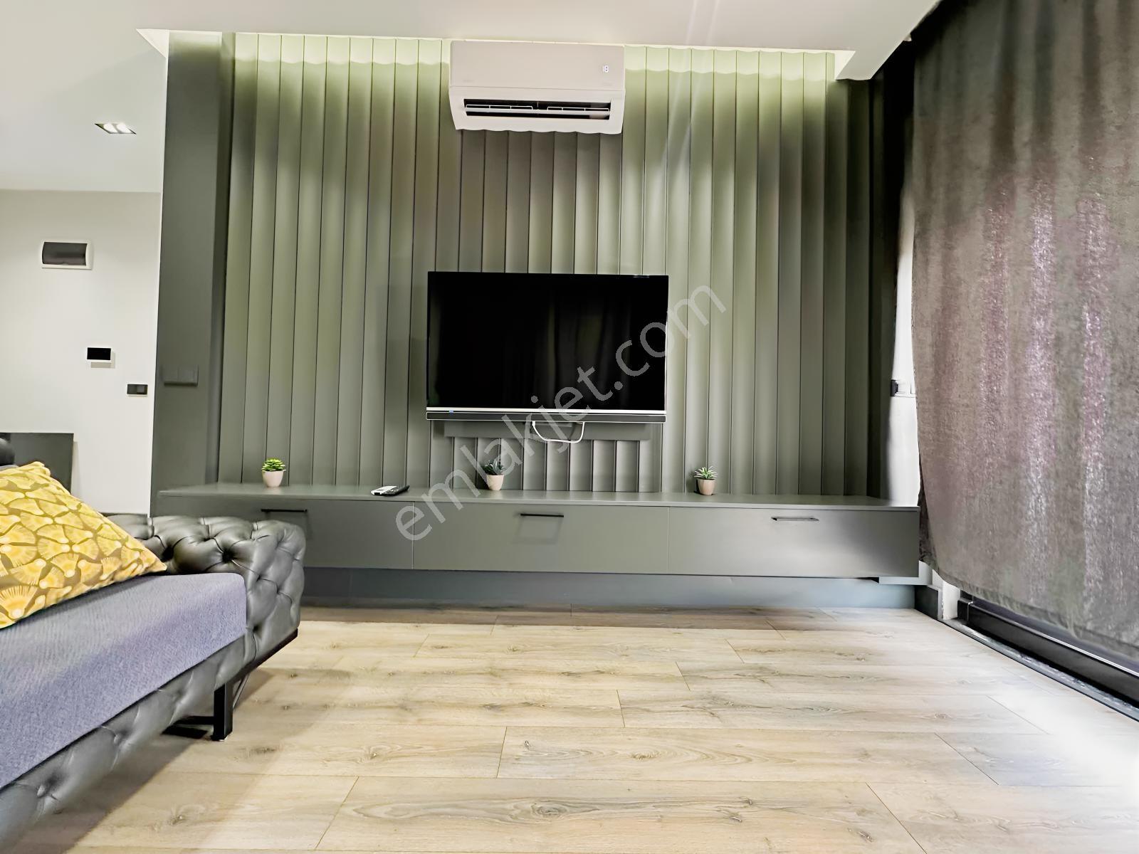 Deniz Manzaralı Full Eşyalı Kiralık 1+1 - Görsel 12