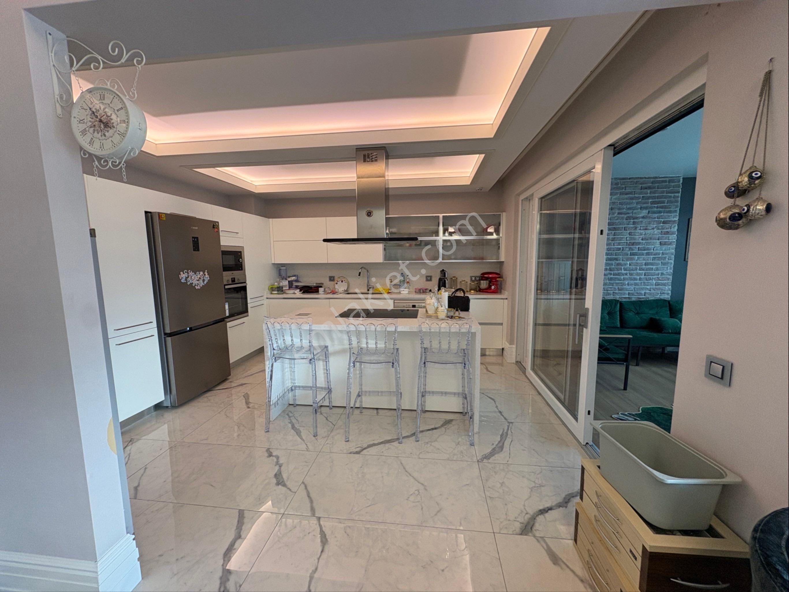 Gültepe Mahallesi Tema Residance 4+1 Daire - Görsel 9