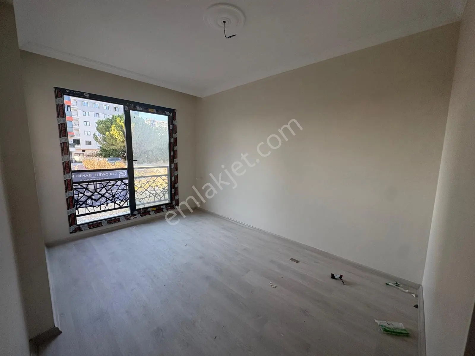 Yeni Mahallede 2+1 Ara Kat Kapalı Mutfak Sıfır Daire