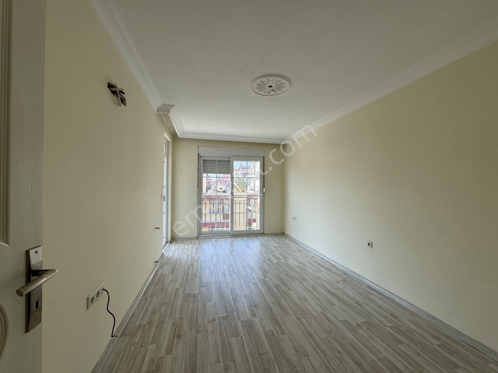 Aşağıhisar Merkezde Asansörlü Yeni Geniş 6+1 Kiralık Dubleks - Görsel 14