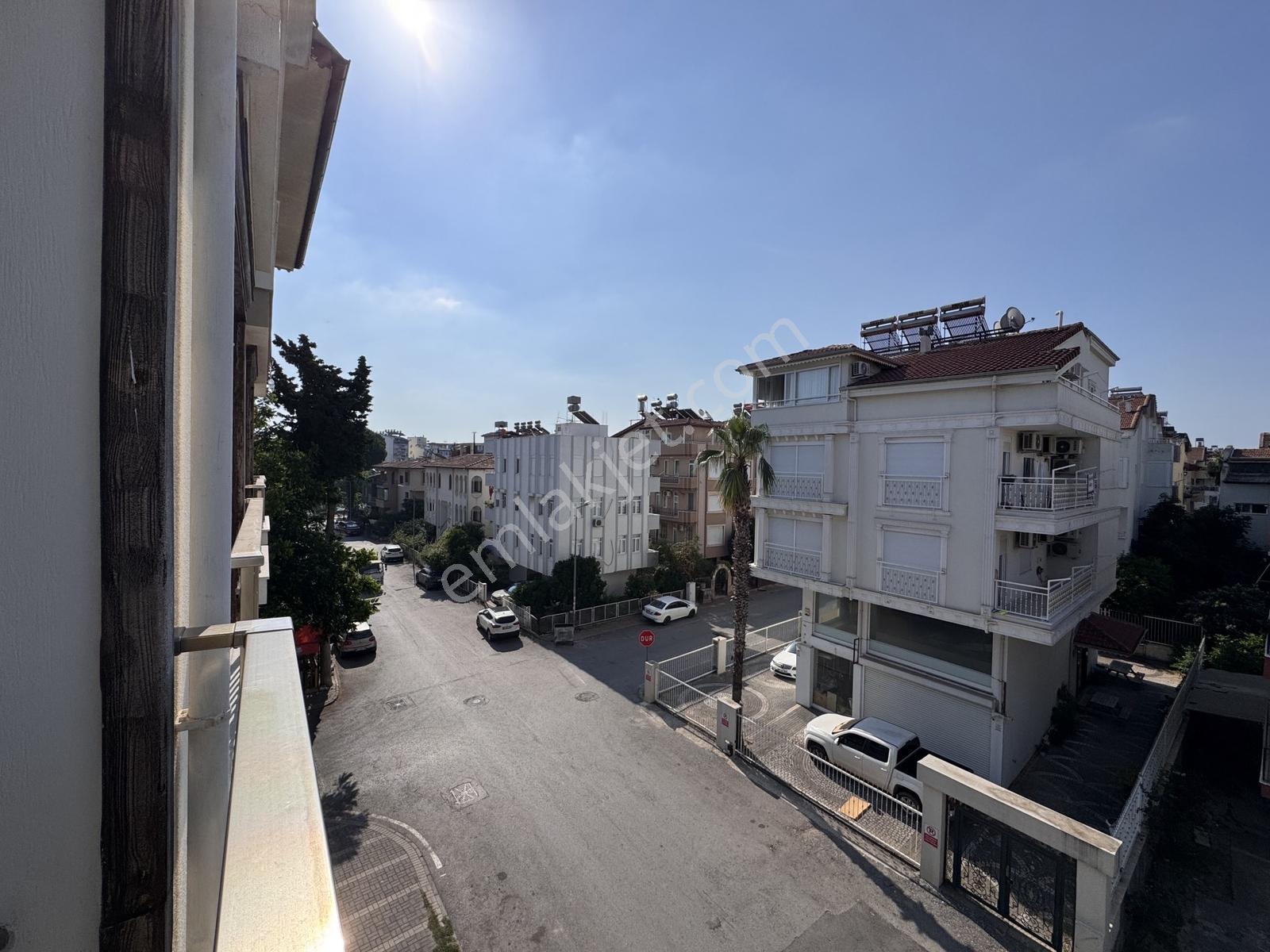 Aşağıhisar Merkezde Asansörlü Yeni Geniş 6+1 Kiralık Dubleks - Görsel 19