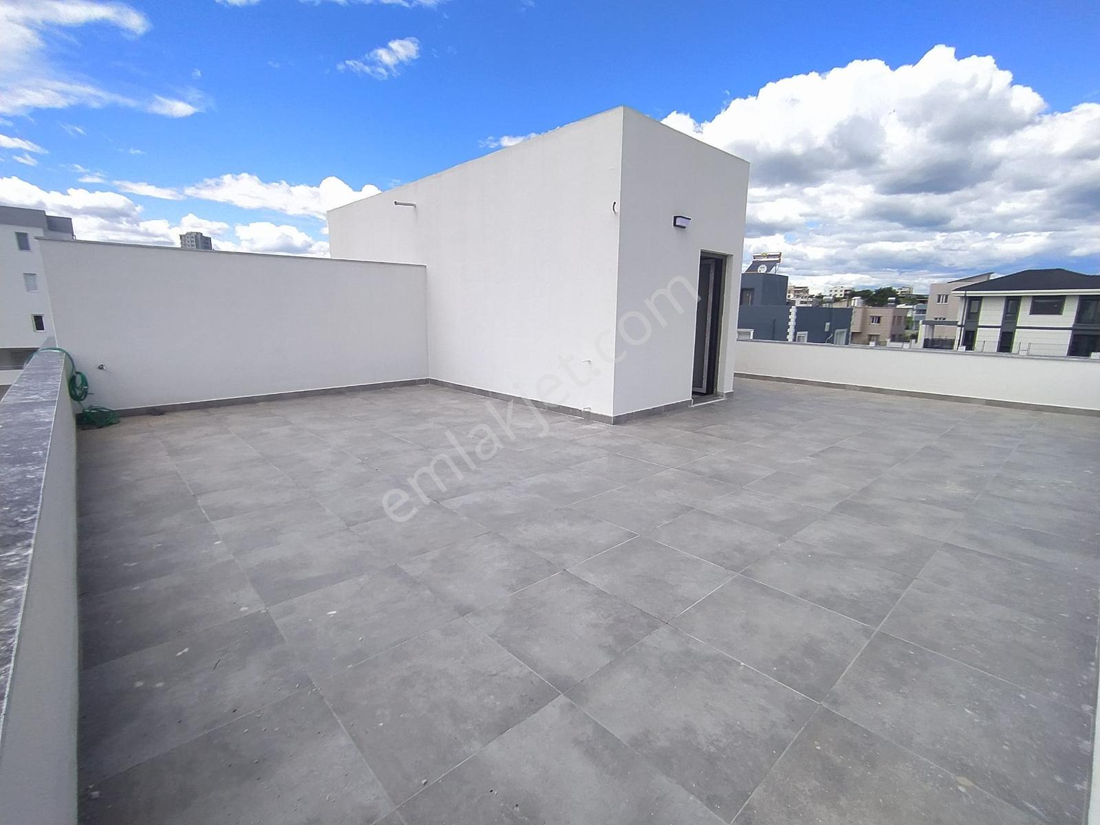 Sarıçam Da Güvenli Doğa İle İç İçe Bahçeli Ultra Lüks İkiz Villa - Görsel 28