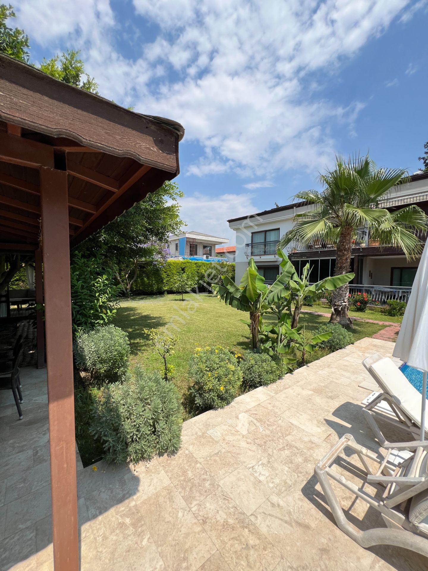 Kemer Çamyuva Jakaranda Sitesi'nde Satılık Bahçe Katı 2+1 Daire - Görsel 21