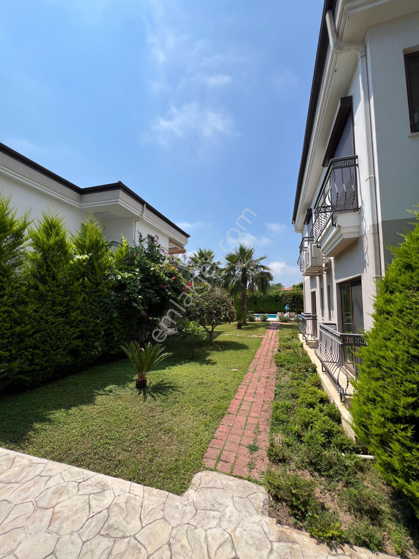 Kemer Çamyuva Jakaranda Sitesi'nde Satılık Bahçe Katı 2+1 Daire - Görsel 25