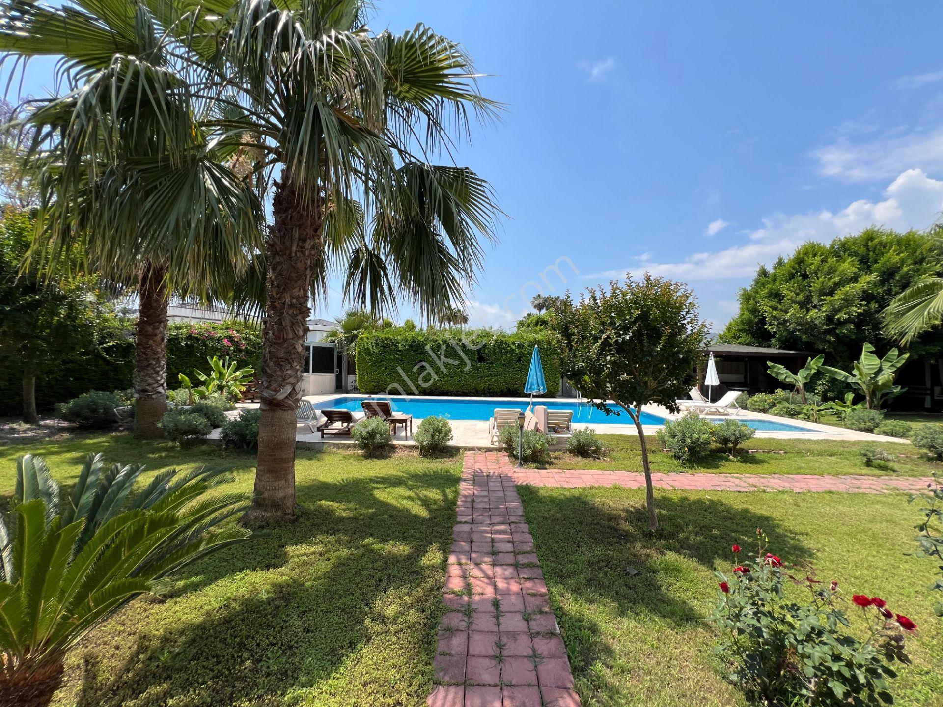 Kemer Çamyuva Jakaranda Sitesi'nde Satılık Bahçe Katı 2+1 Daire - Görsel 15