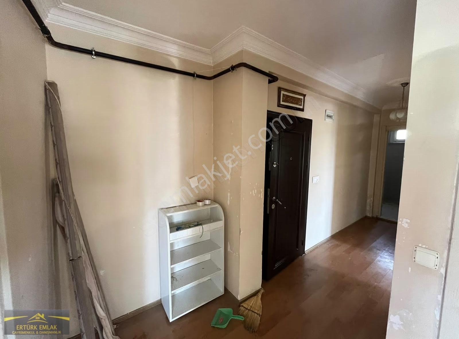 Ertürk Emlak'tan Adem Yavuz Mah'de 120 M2 Asansörlü Ara Kat - Görsel 2
