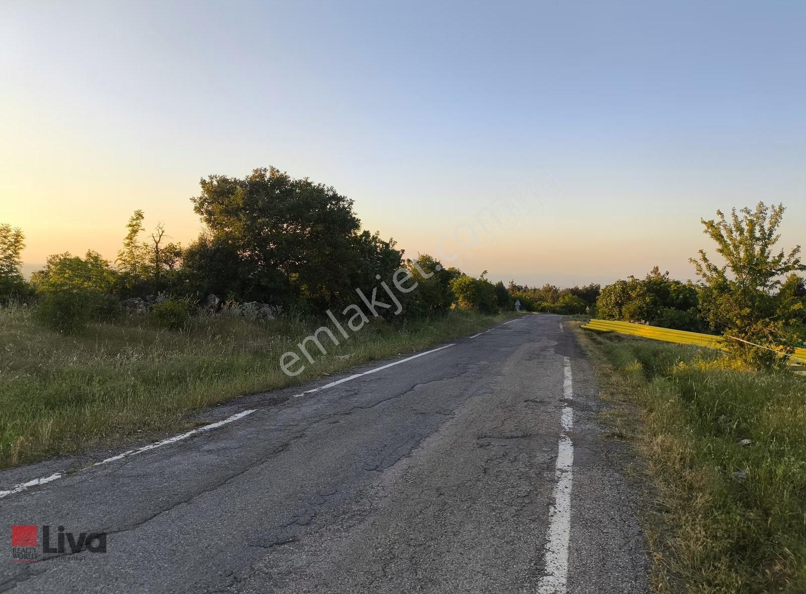 Altıeylül'de Asfalta Cephe Arazi | Panoramik Şehir Manzarası - Görsel 5