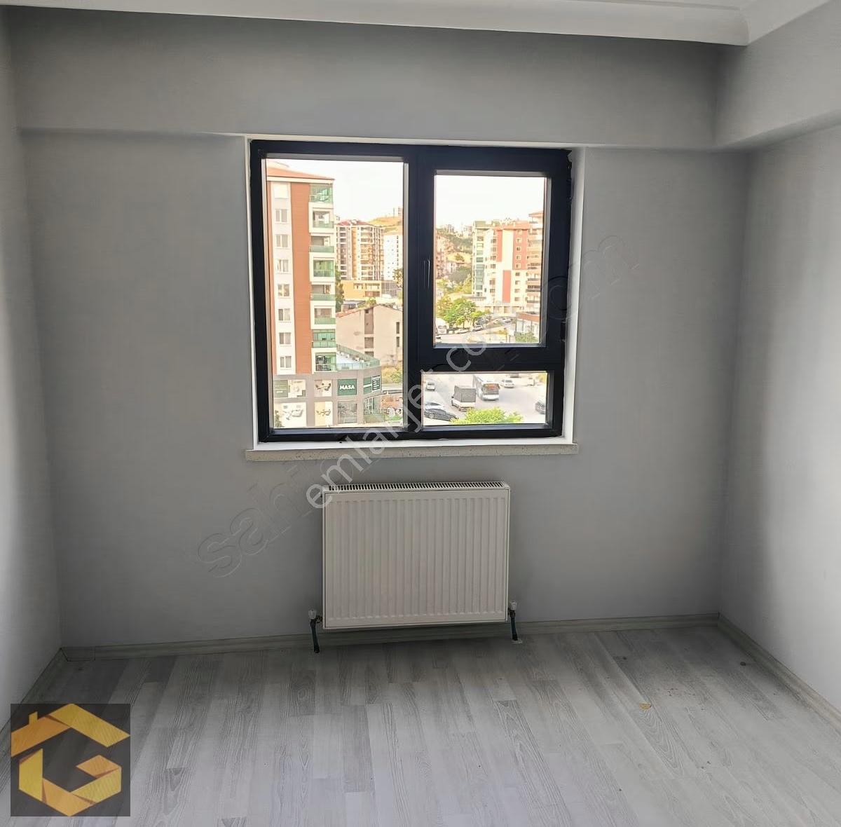 Ulubey'de Full Yapılı Cadde Üzeri Kiralık 3+1 Site Dairesi - Görsel 22